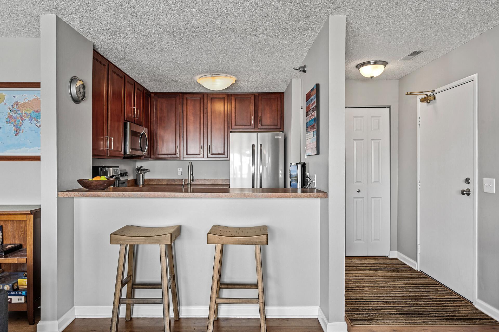 View of Residential at 6020 Chasewood Parkway #203, Minnetonka MN 55343, Minnetonka (8 of 28) - Mike Wilen | Minnesota Team Real Estate