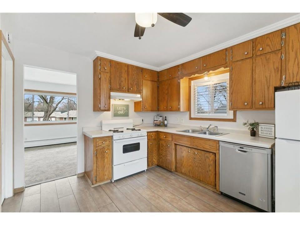 View of Residential Income at 49 91st Lane, Blaine MN 55434, Blaine (11 of 22) - Mike Wilen | Minnesota Team Real Estate