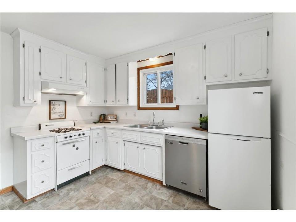 View of Residential Income at 49 91st Lane, Blaine MN 55434, Blaine (16 of 22) - Mike Wilen | Minnesota Team Real Estate