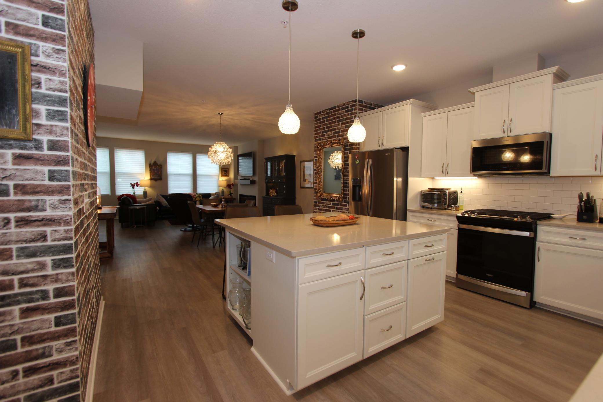 View of Residential at 850 Mount Curve Boulevard #C, Saint Paul MN 55116, Saint Paul (5 of 120) - Mike Wilen | Minnesota Team Real Estate