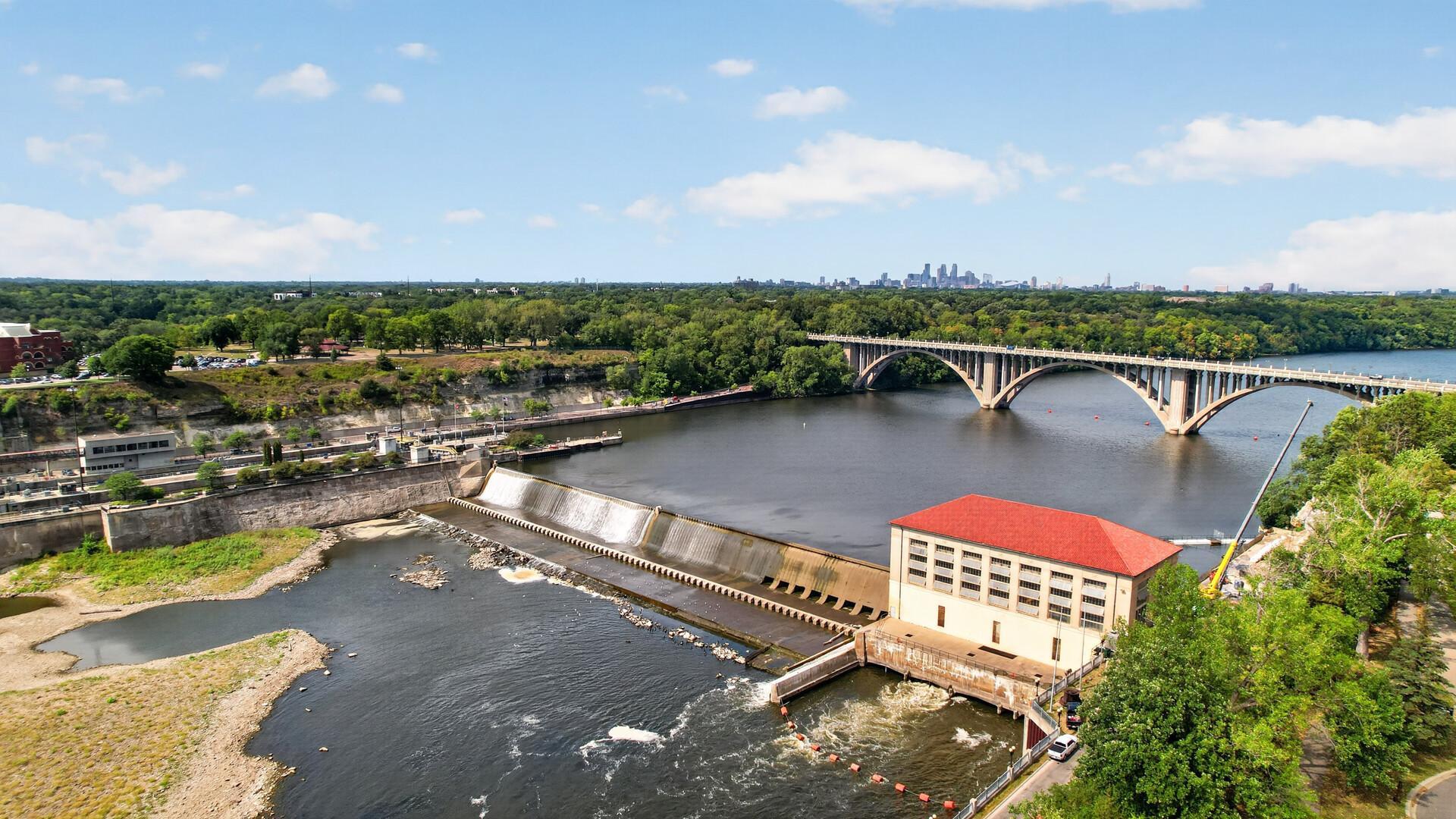 View of Residential at 850 Mount Curve Boulevard #C, Saint Paul MN 55116, Saint Paul (118 of 120) - Mike Wilen | Minnesota Team Real Estate