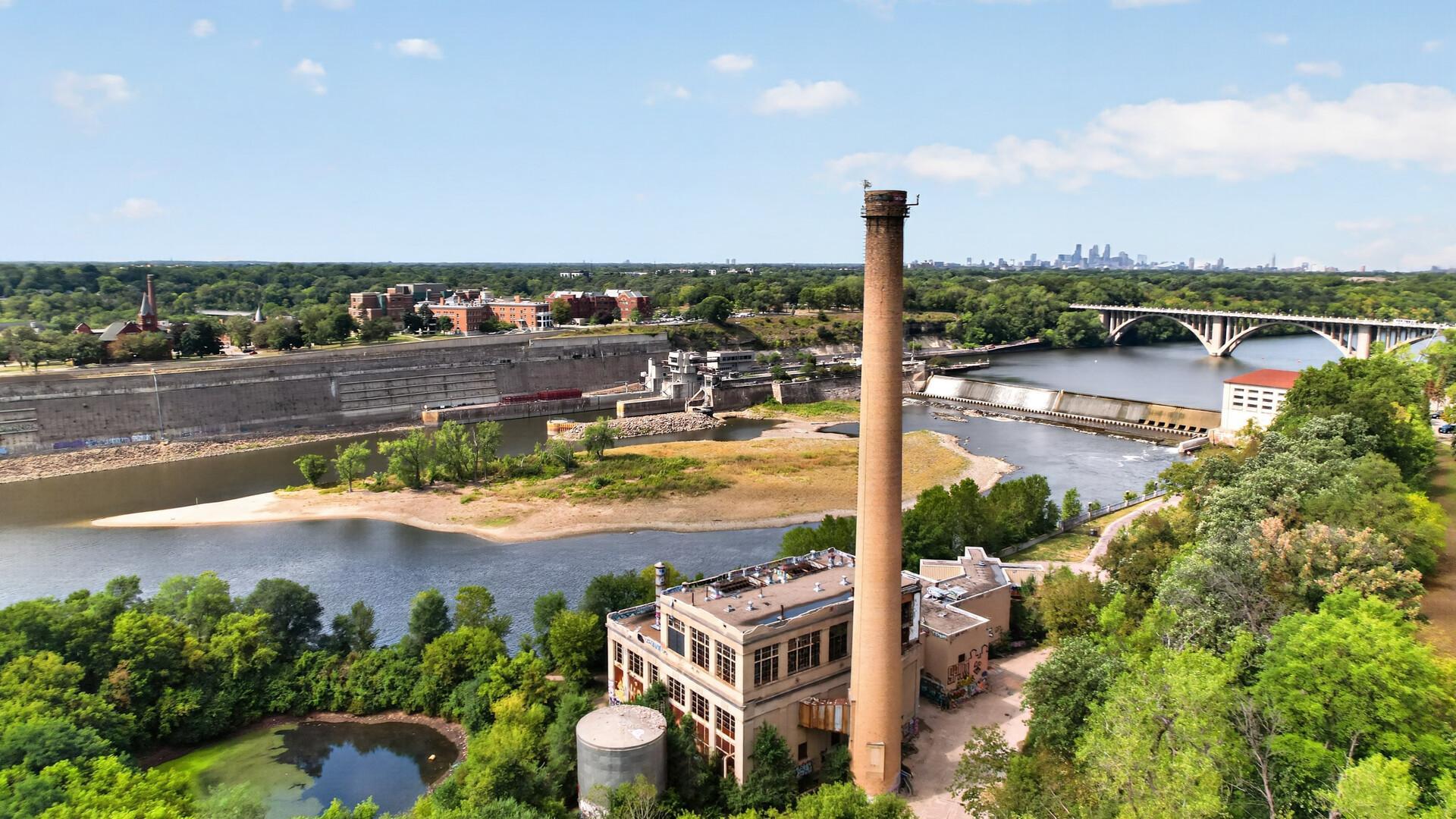 View of Residential at 850 Mount Curve Boulevard #C, Saint Paul MN 55116, Saint Paul (117 of 120) - Mike Wilen | Minnesota Team Real Estate