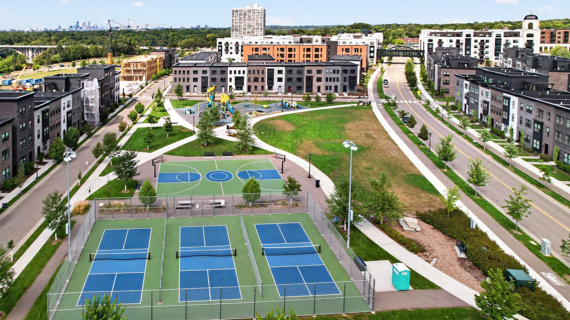 View of Residential at 850 Mount Curve Boulevard #C, Saint Paul MN 55116, Saint Paul (112 of 120) - Mike Wilen | Minnesota Team Real Estate