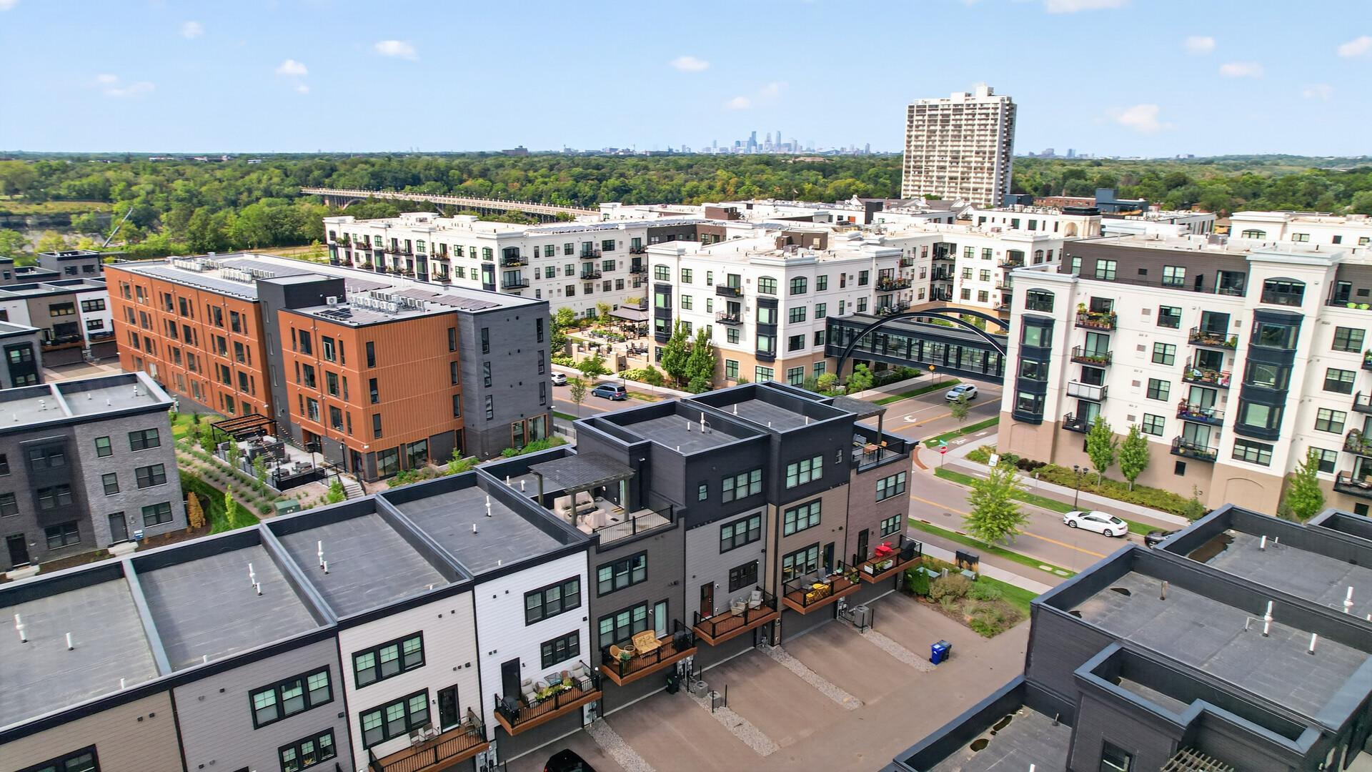 View of Residential at 850 Mount Curve Boulevard #C, Saint Paul MN 55116, Saint Paul (110 of 120) - Mike Wilen | Minnesota Team Real Estate