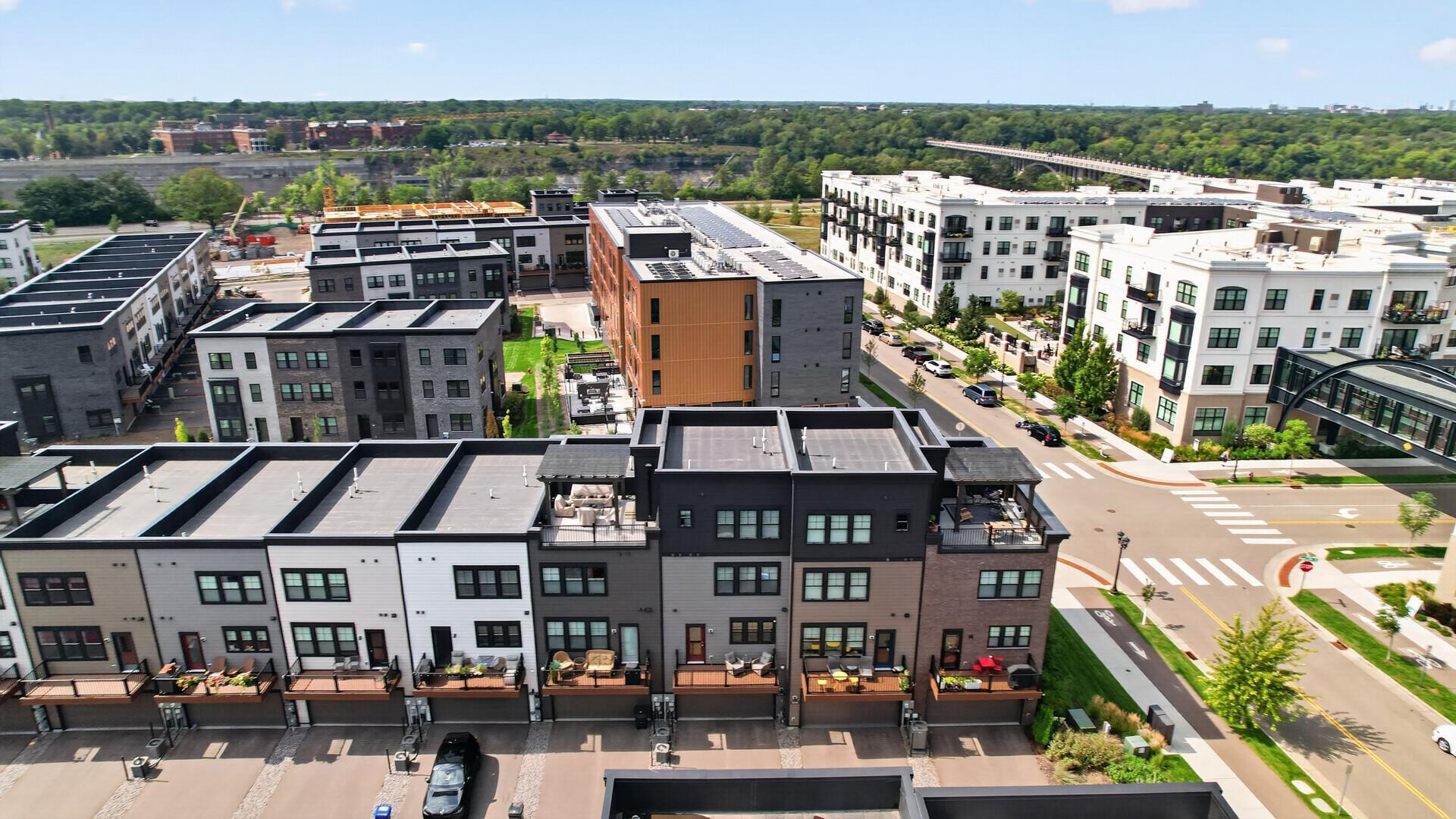 View of Residential at 850 Mount Curve Boulevard #C, Saint Paul MN 55116, Saint Paul (109 of 120) - Mike Wilen | Minnesota Team Real Estate