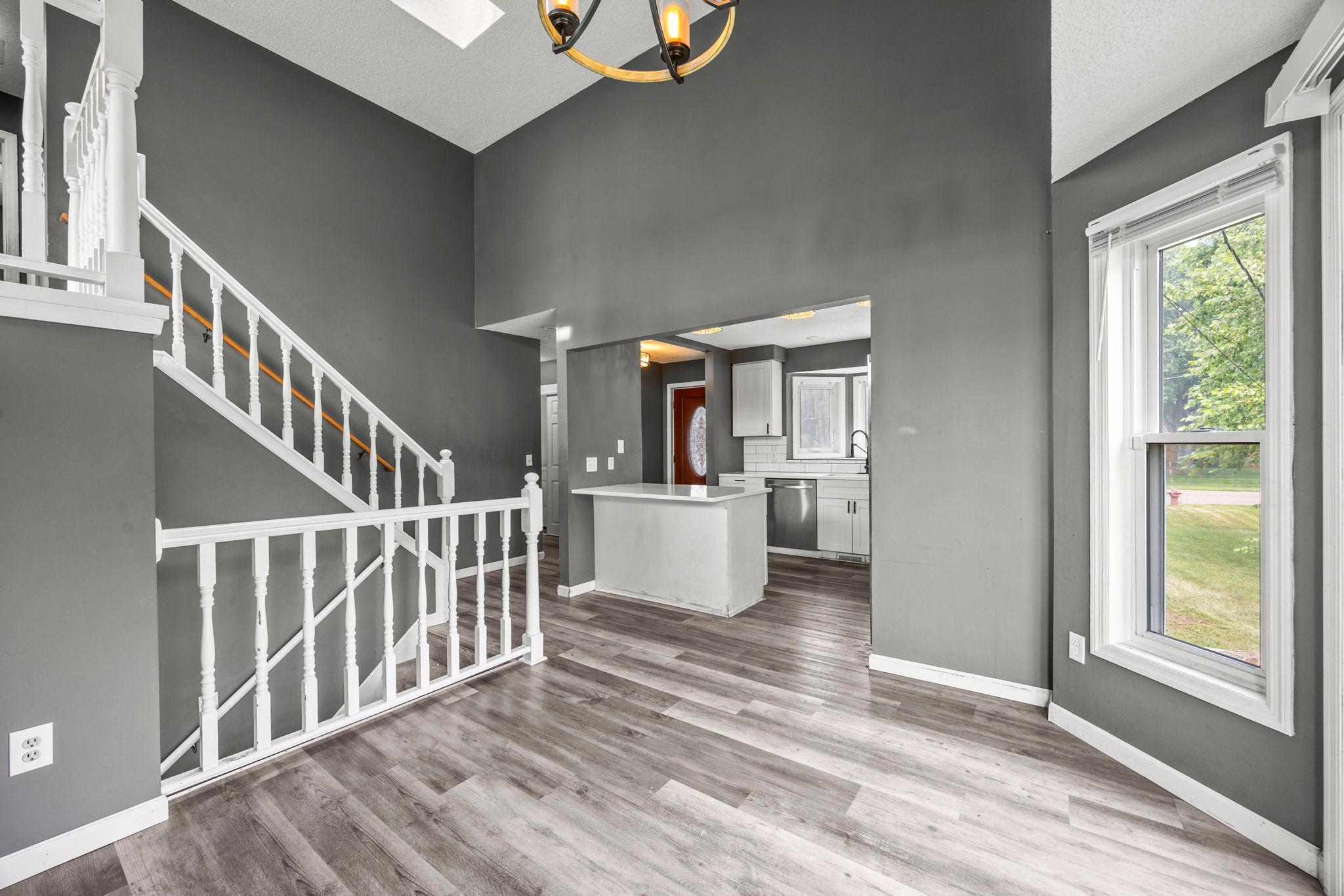 View of Residential at 707 69th Avenue, Brooklyn Center MN 55430, Brooklyn Center (12 of 63) - Mike Wilen | Minnesota Team Real Estate