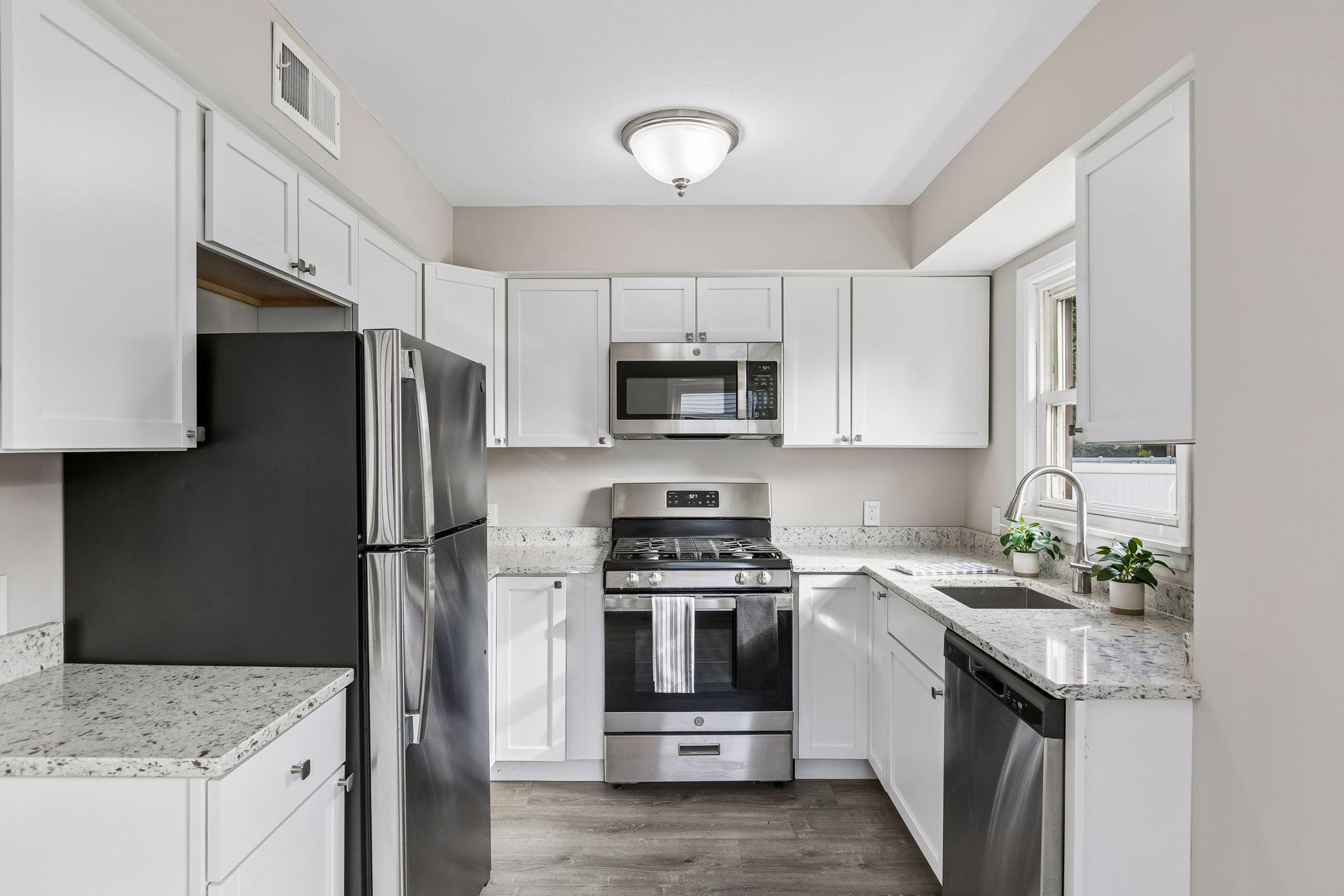 View of Residential at 5318 Kentucky Avenue, Crystal MN 55428, Crystal (10 of 34) - Mike Wilen | Minnesota Team Real Estate