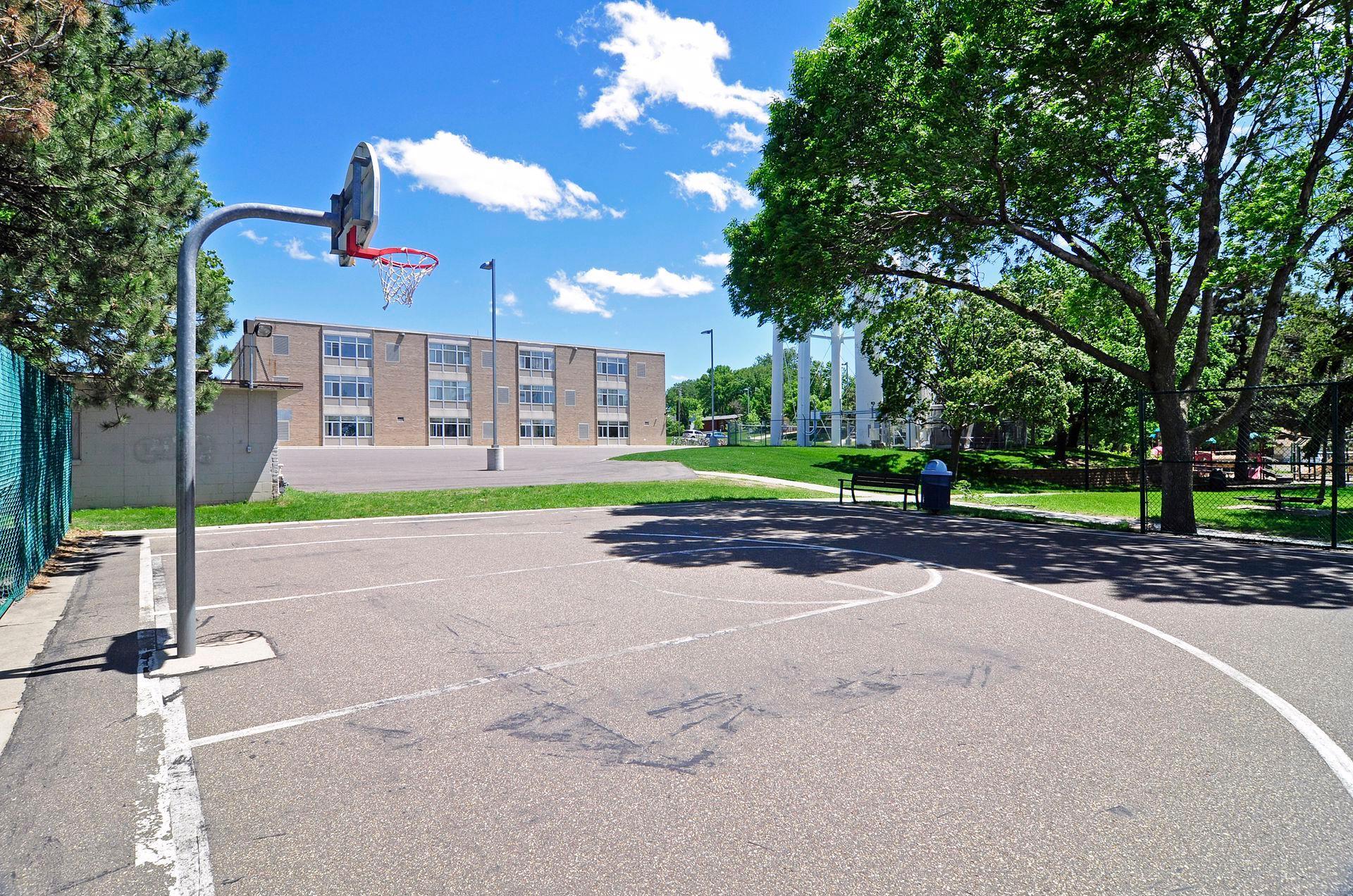 View of Residential at 3104 Silver Lake Road, Saint Anthony MN 55418, Saint Anthony (37 of 41) - Mike Wilen | Minnesota Team Real Estate