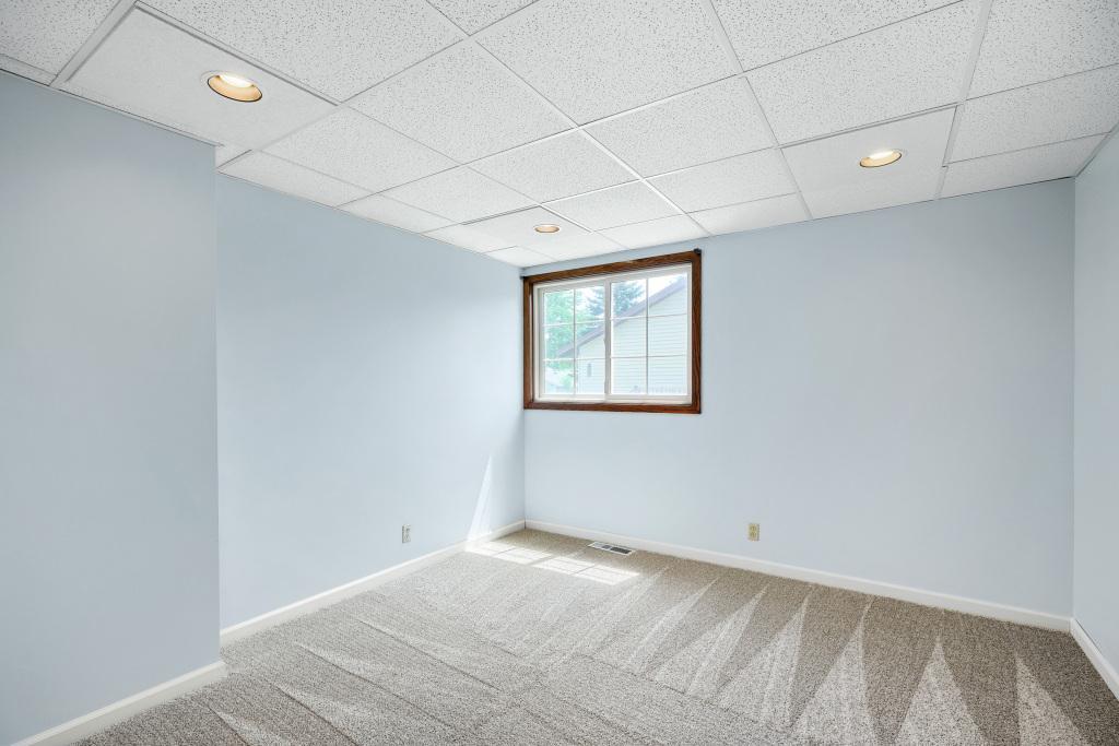 View of Residential at 9200 Harkness Avenue, Cottage Grove MN 55016, Cottage Grove (8 of 17) - Mike Wilen | Minnesota Team Real Estate