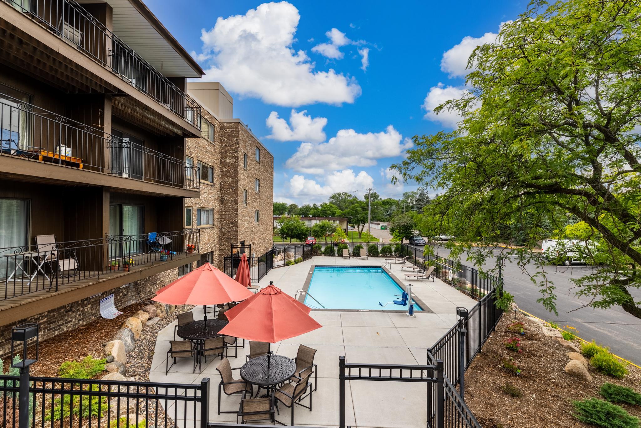 View of Residential at 4120 Parklawn Avenue #325, Edina MN 55435, Edina (29 of 31) - Mike Wilen | Minnesota Team Real Estate