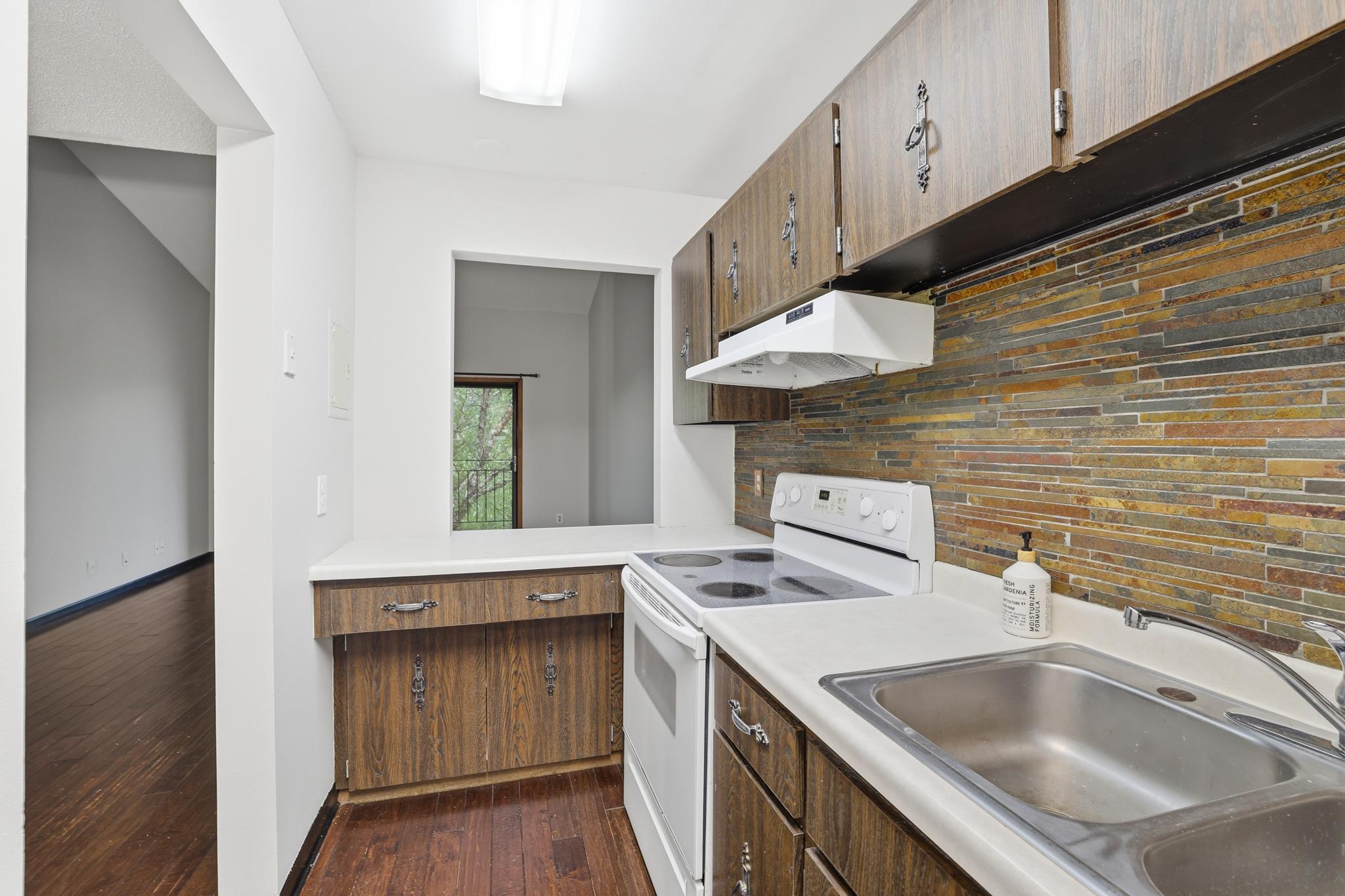 View of Residential at 4120 Parklawn Avenue #325, Edina MN 55435, Edina (11 of 31) - Mike Wilen | Minnesota Team Real Estate