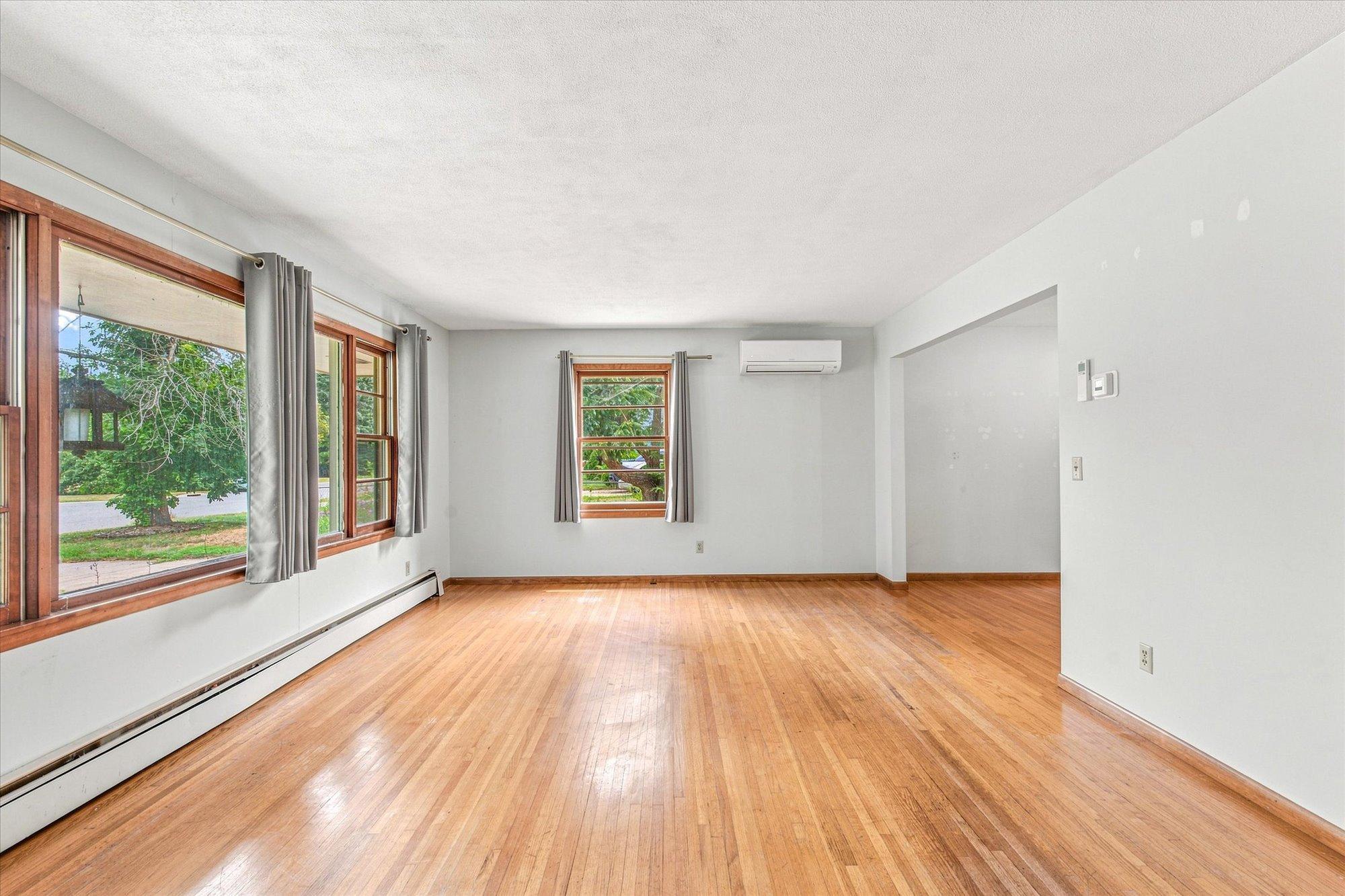 View of Residential at 332 Wilson Street, Anoka MN 55303, Anoka (9 of 37) - Mike Wilen | Minnesota Team Real Estate