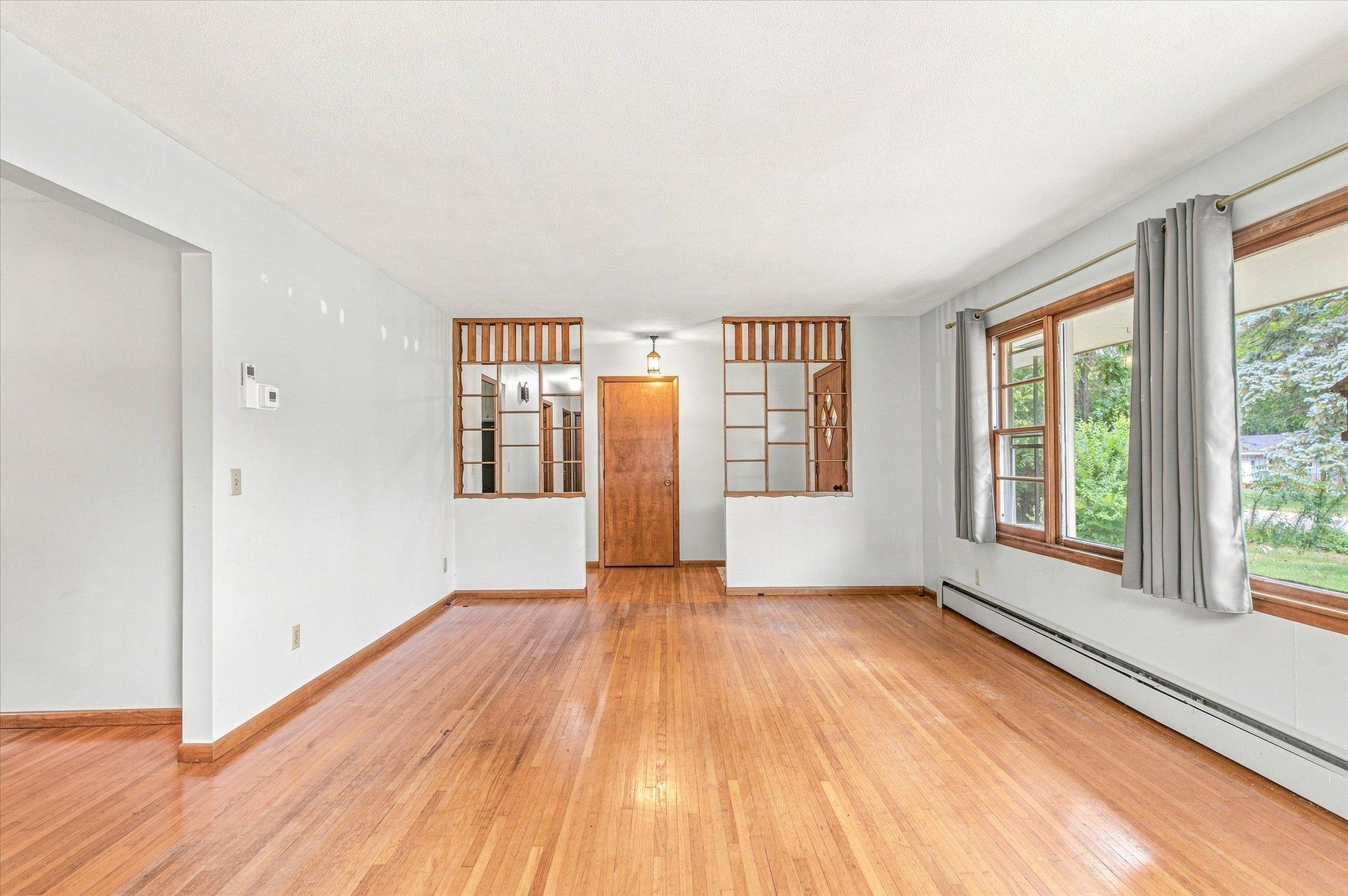 View of Residential at 332 Wilson Street, Anoka MN 55303, Anoka (8 of 37) - Mike Wilen | Minnesota Team Real Estate