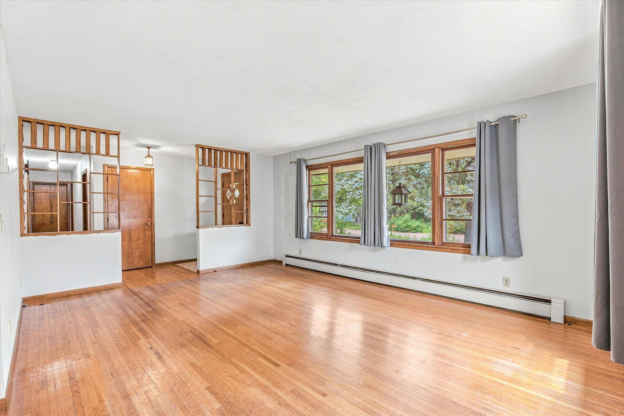 View of Residential at 332 Wilson Street, Anoka MN 55303, Anoka (7 of 37) - Mike Wilen | Minnesota Team Real Estate