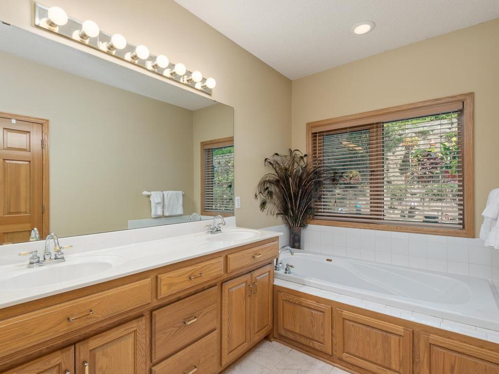 View of Residential at 11630 Normandale Boulevard, Bloomington MN 55437, Bloomington (11 of 20) - Mike Wilen | Minnesota Team Real Estate
