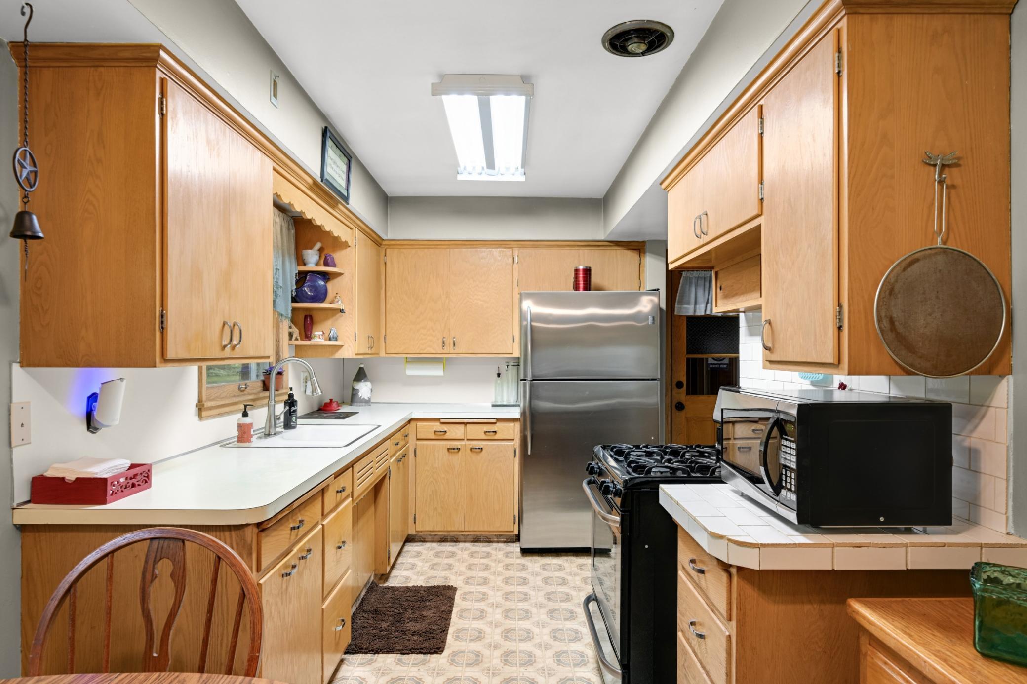 View of Residential at 218 Park Road, Hopkins MN 55343, Hopkins (8 of 30) - Mike Wilen | Minnesota Team Real Estate