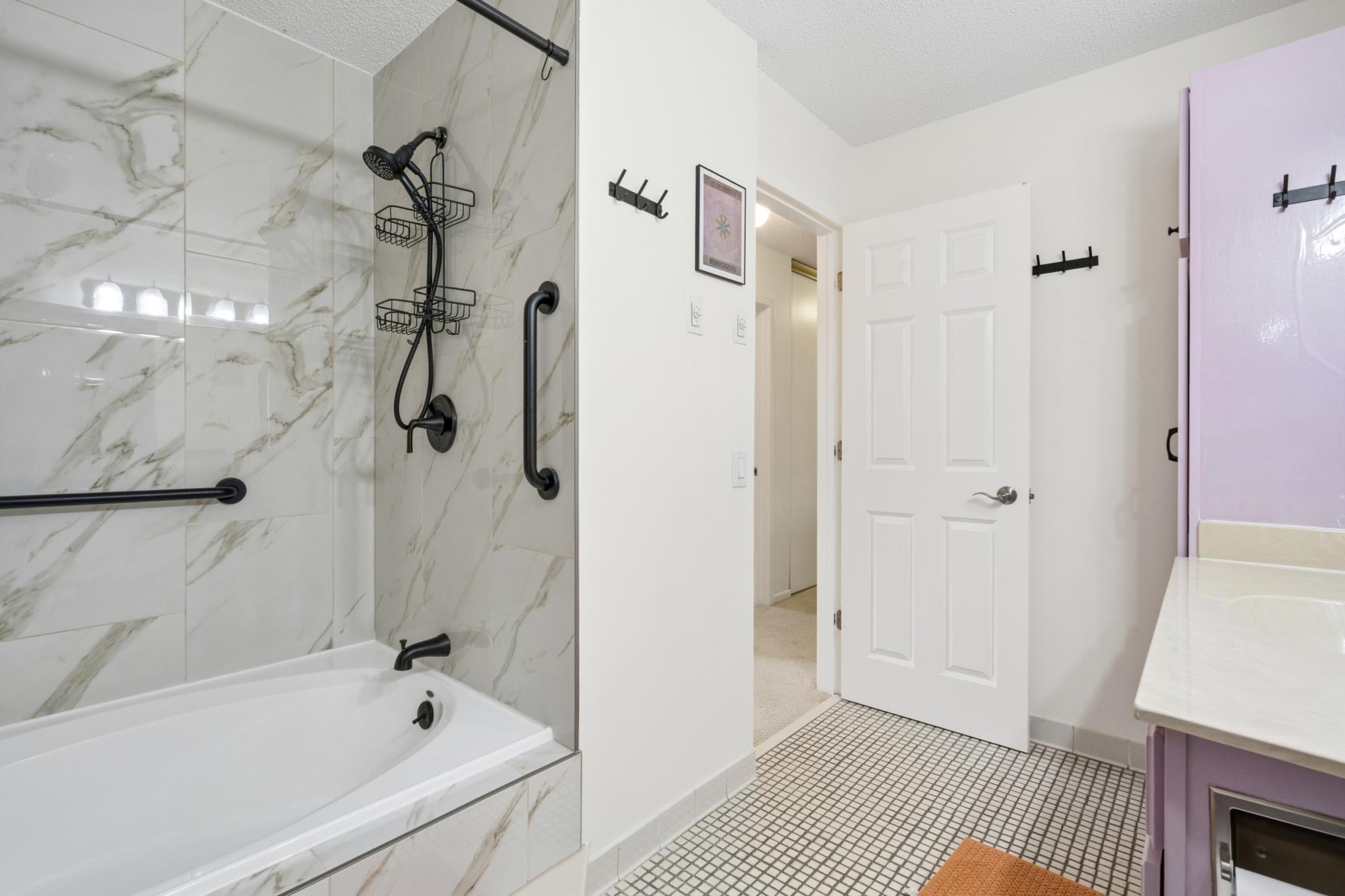 View of Residential at 1372 Carling Drive #306, Saint Paul MN 55108, Saint Paul (37 of 47) - Mike Wilen | Minnesota Team Real Estate