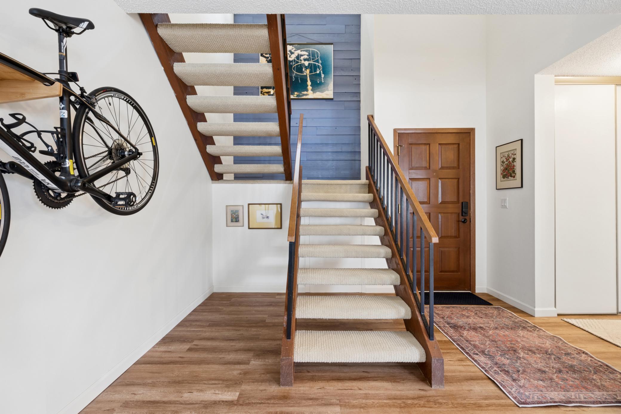 View of Residential at 1372 Carling Drive #306, Saint Paul MN 55108, Saint Paul (27 of 47) - Mike Wilen | Minnesota Team Real Estate