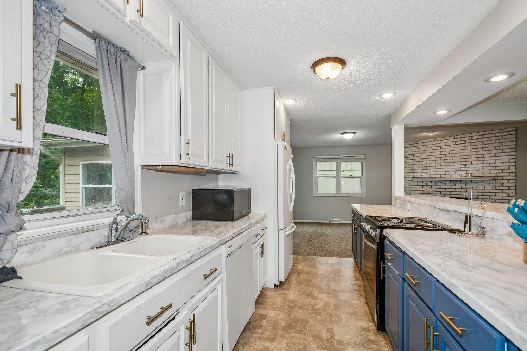 View of Residential at 9631 13th Avenue, Bloomington MN 55425, Bloomington (13 of 28) - Mike Wilen | Minnesota Team Real Estate