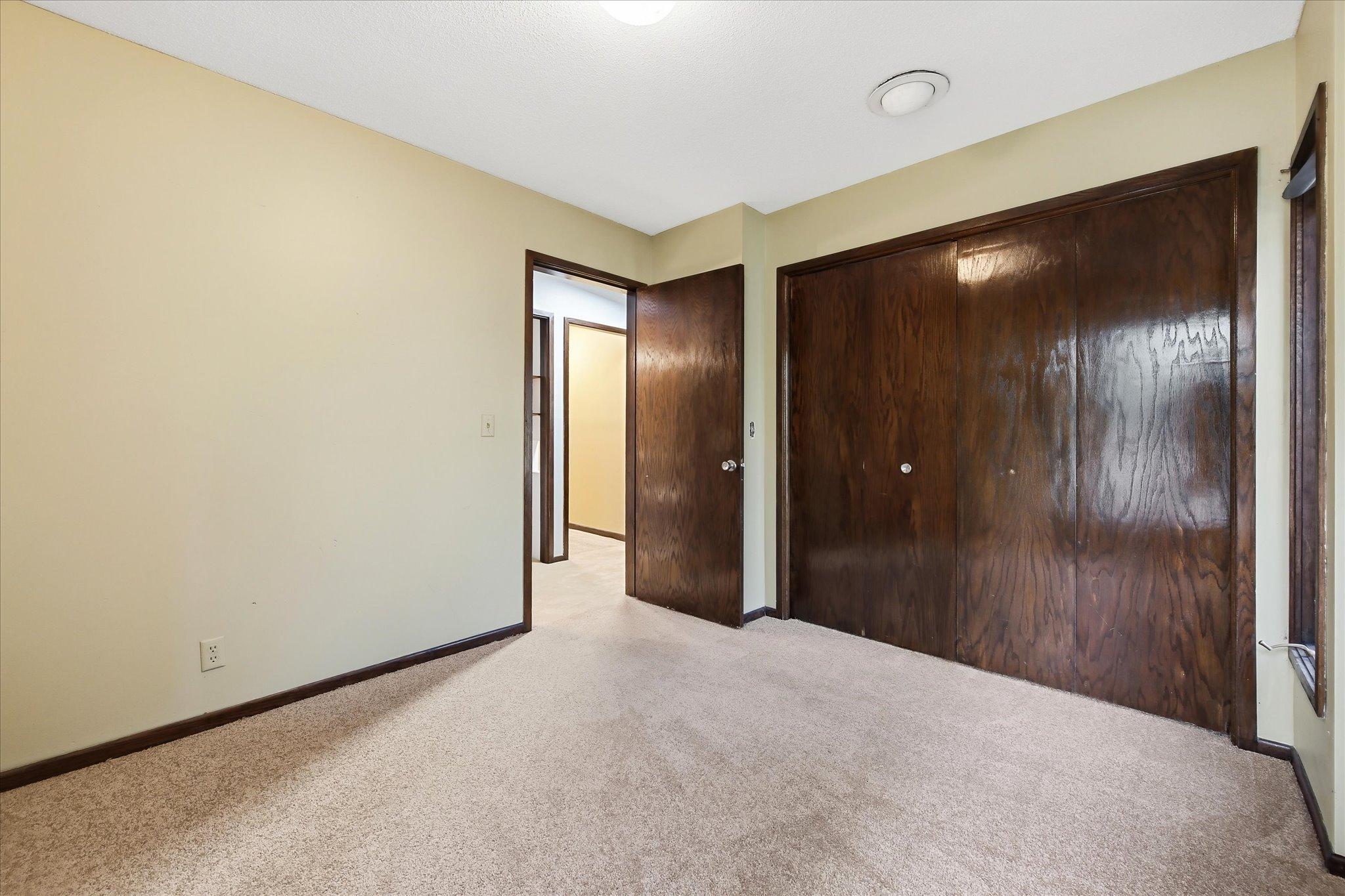 View of Residential at 2280 Medicine Lake Boulevard, Plymouth MN 55441, Plymouth (20 of 46) - Mike Wilen | Minnesota Team Real Estate