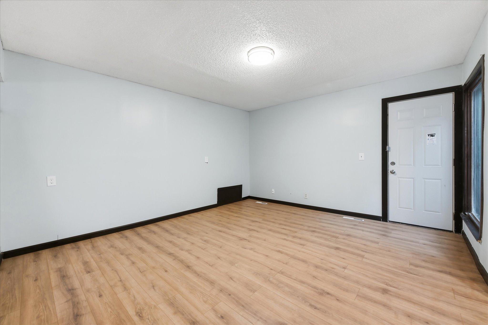 View of Residential at 2280 Medicine Lake Boulevard, Plymouth MN 55441, Plymouth (9 of 46) - Mike Wilen | Minnesota Team Real Estate
