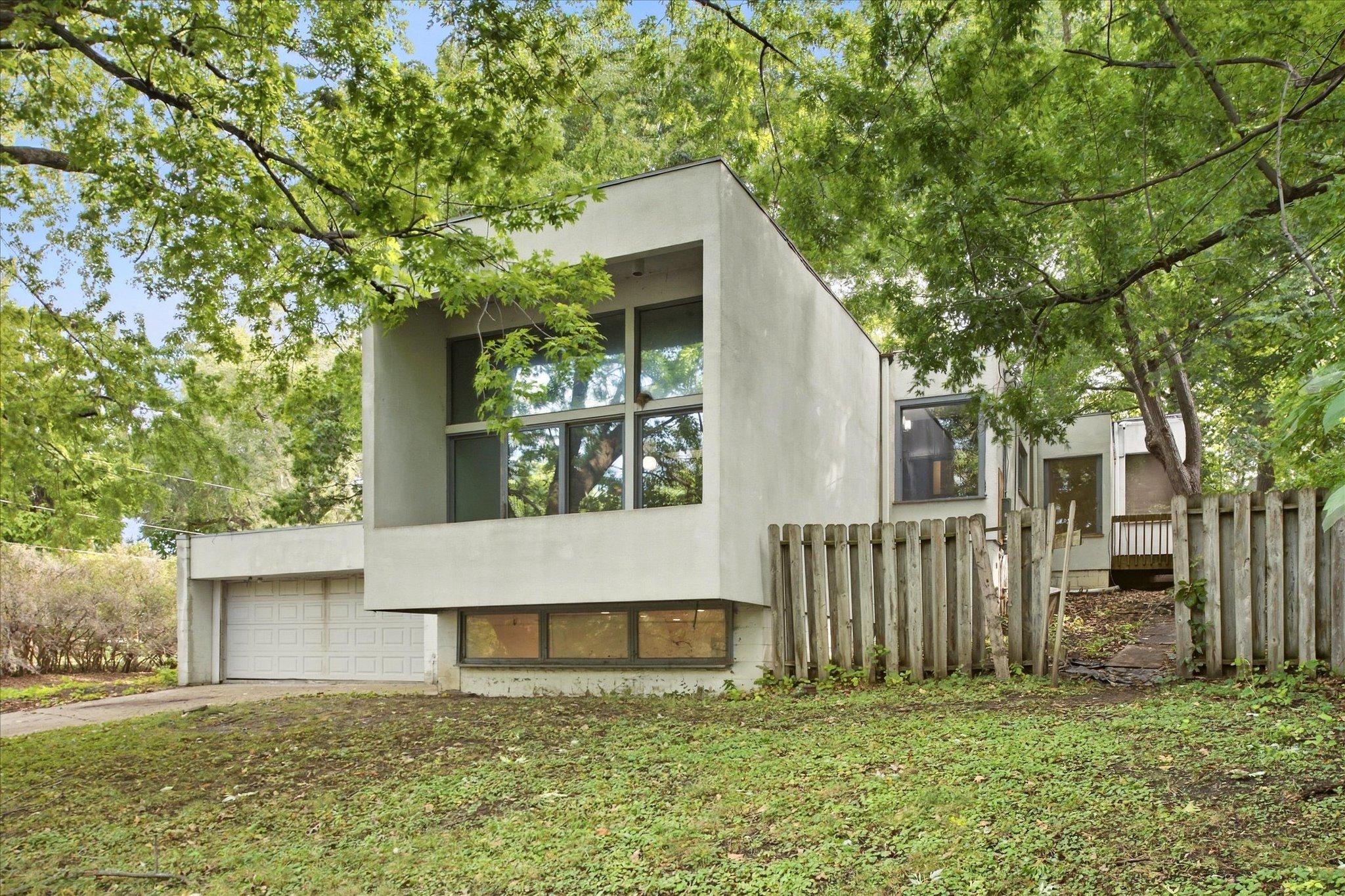 View of Residential at 2280 Medicine Lake Boulevard, Plymouth MN 55441, Plymouth (29 of 46) - Mike Wilen | Minnesota Team Real Estate