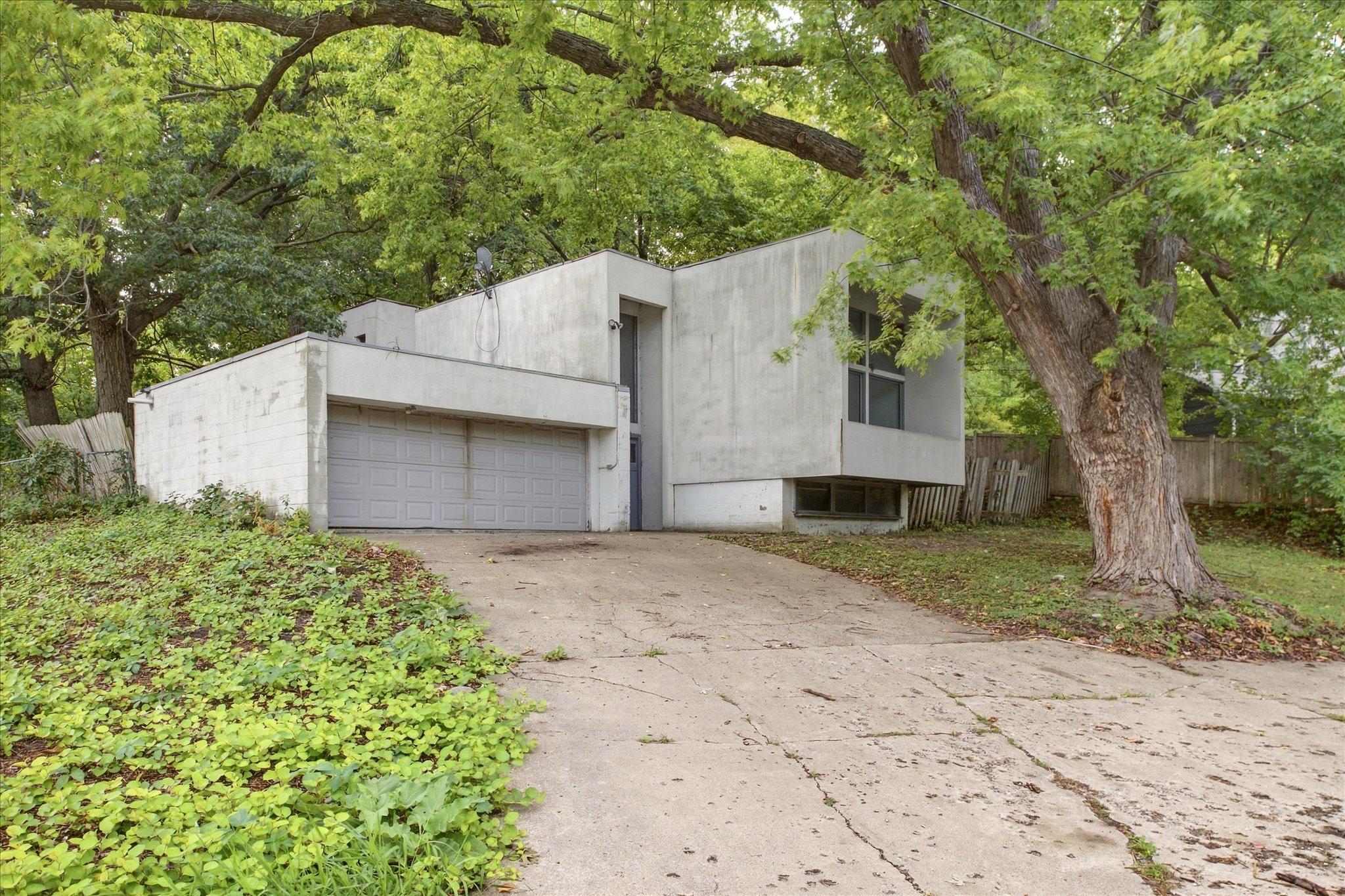 View of Residential at 2280 Medicine Lake Boulevard, Plymouth MN 55441, Plymouth (27 of 46) - Mike Wilen | Minnesota Team Real Estate