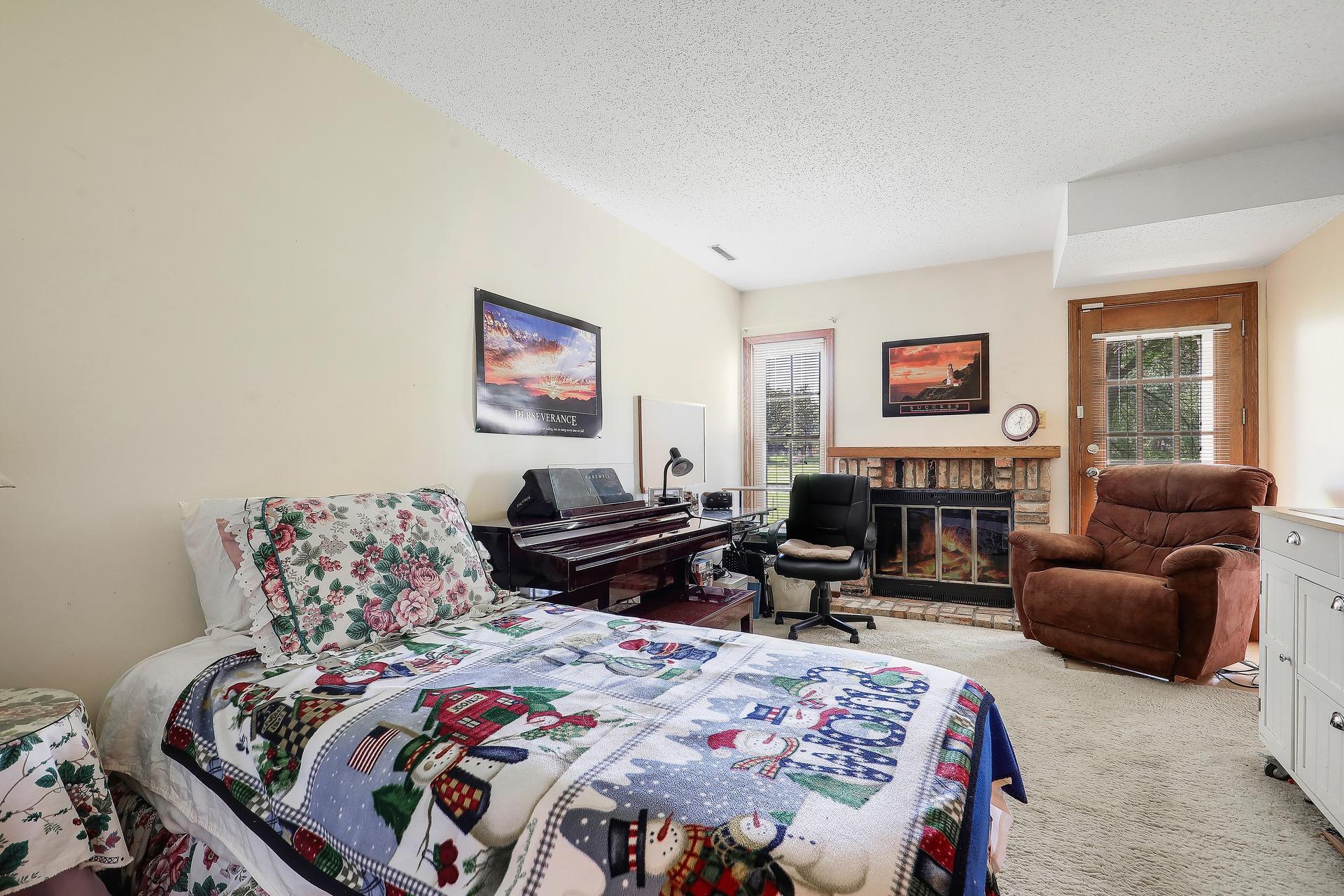 View of Residential at 14389 Bedford Drive, Eden Prairie MN 55346, Eden Prairie (43 of 60) - Mike Wilen | Minnesota Team Real Estate