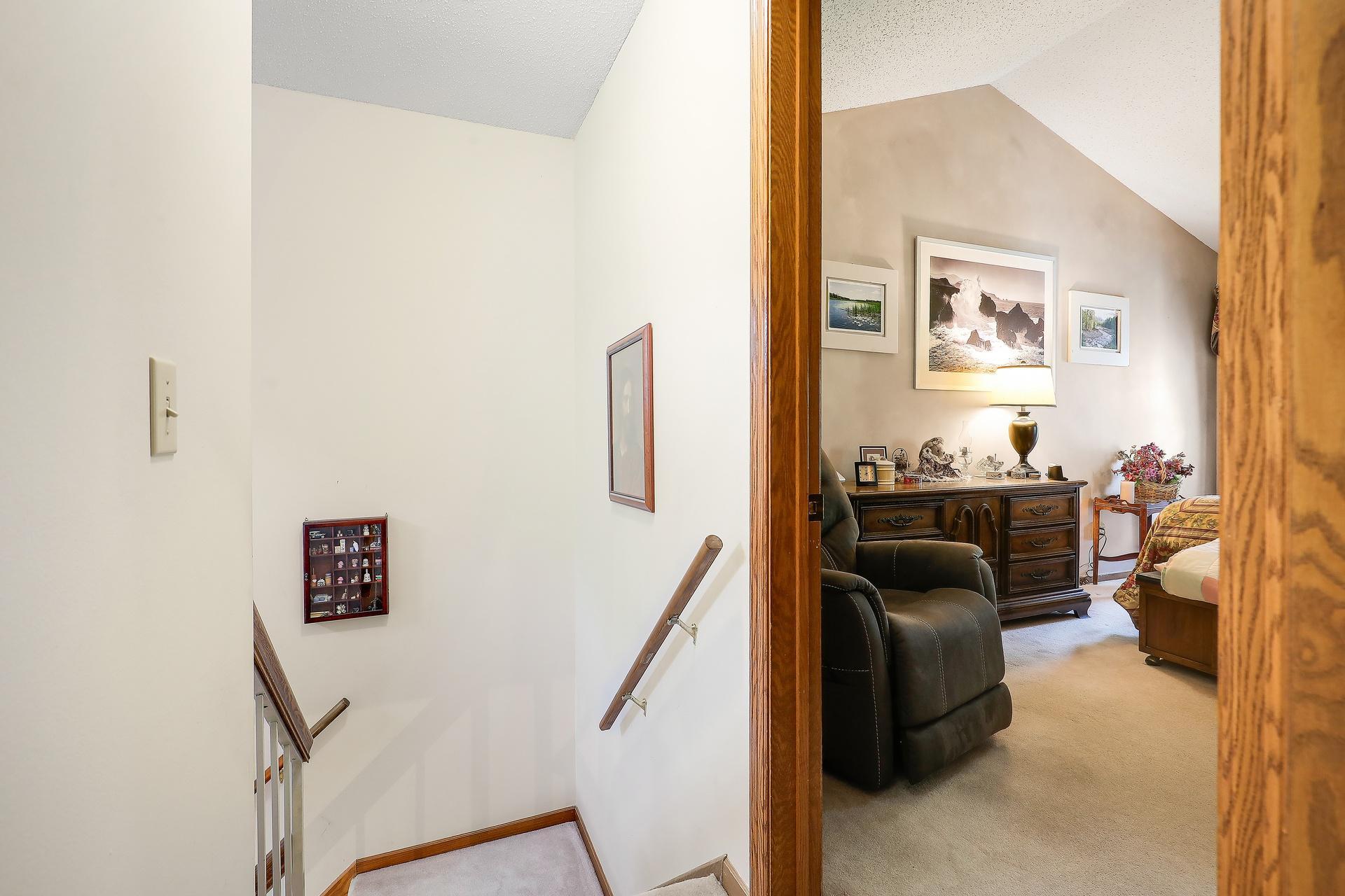 View of Residential at 14389 Bedford Drive, Eden Prairie MN 55346, Eden Prairie (30 of 60) - Mike Wilen | Minnesota Team Real Estate