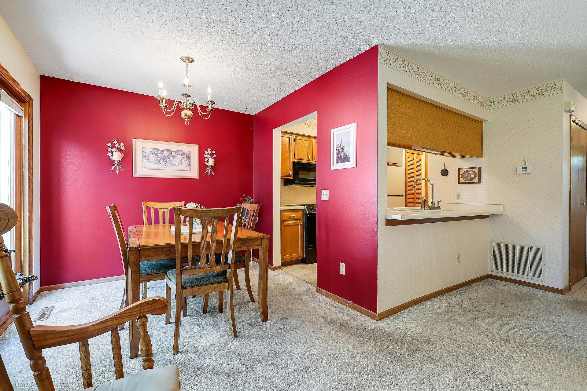 View of Residential at 14389 Bedford Drive, Eden Prairie MN 55346, Eden Prairie (24 of 60) - Mike Wilen | Minnesota Team Real Estate
