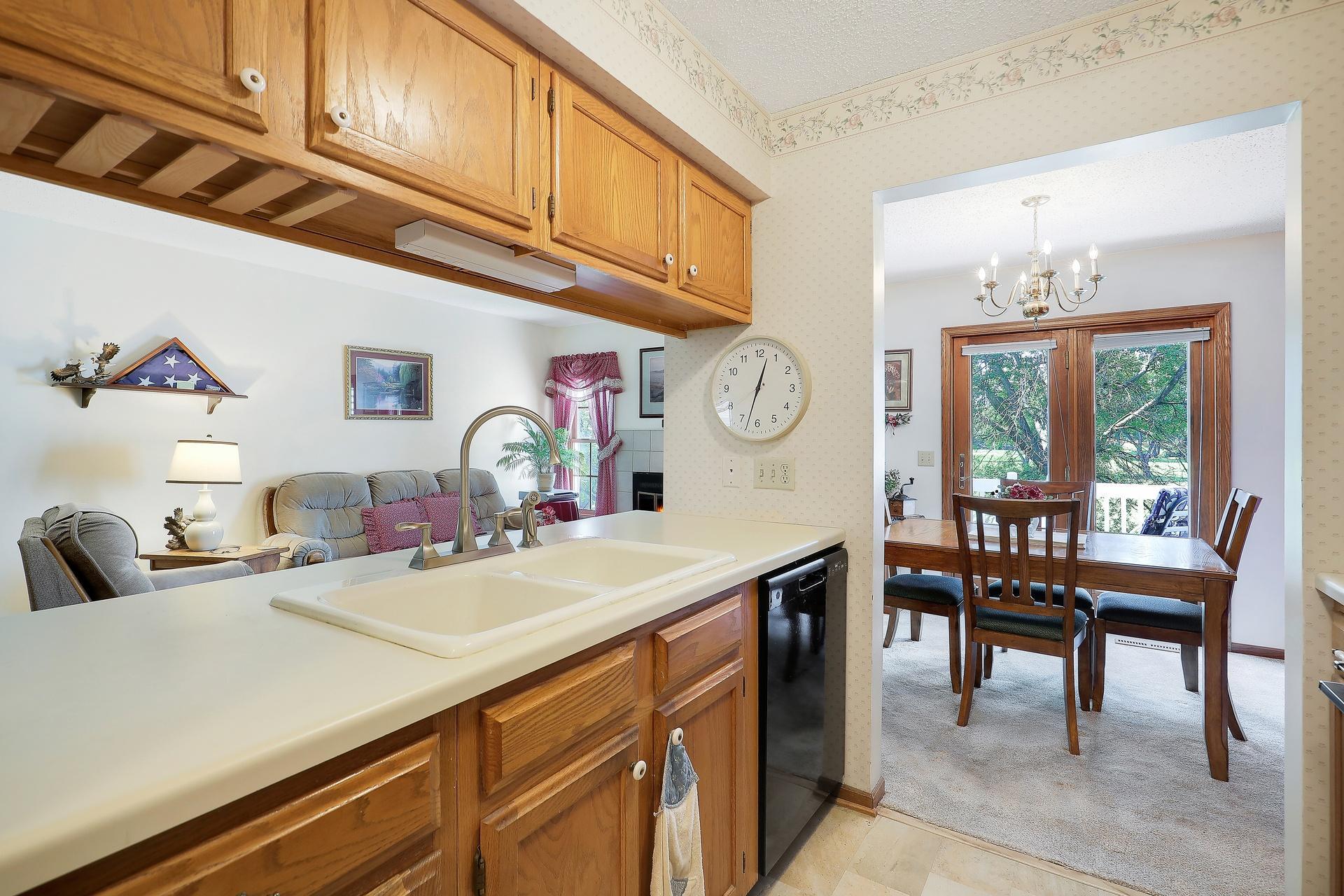 View of Residential at 14389 Bedford Drive, Eden Prairie MN 55346, Eden Prairie (23 of 60) - Mike Wilen | Minnesota Team Real Estate