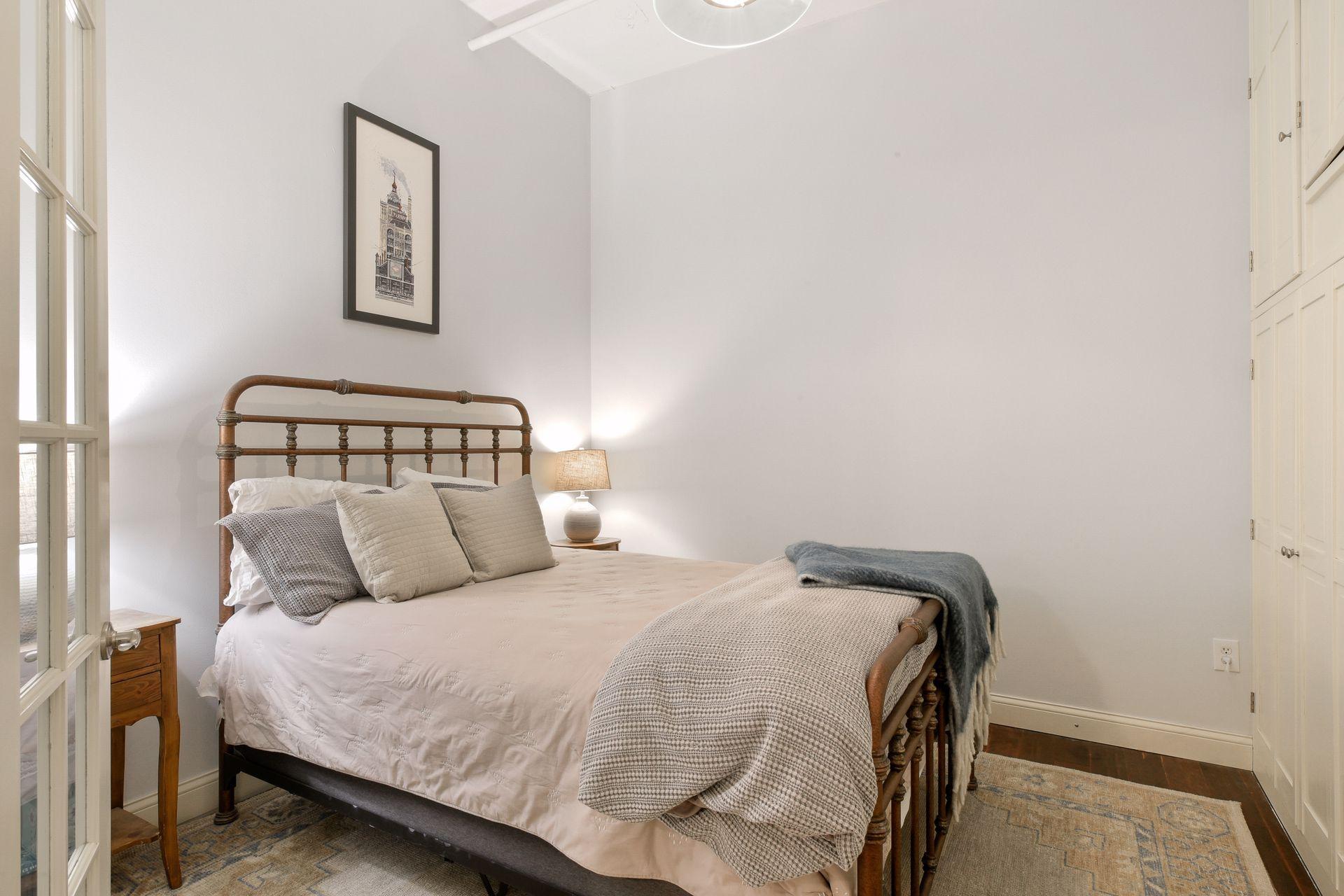 View of Residential at 250 Park Avenue #404, Minneapolis MN 55415, Minneapolis (9 of 23) - Mike Wilen | Minnesota Team Real Estate
