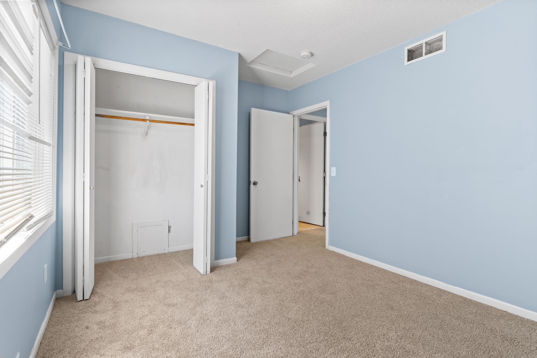 View of Residential Income at 1518 Park Avenue, Minneapolis MN 55404, Minneapolis (13 of 26) - Mike Wilen | Minnesota Team Real Estate