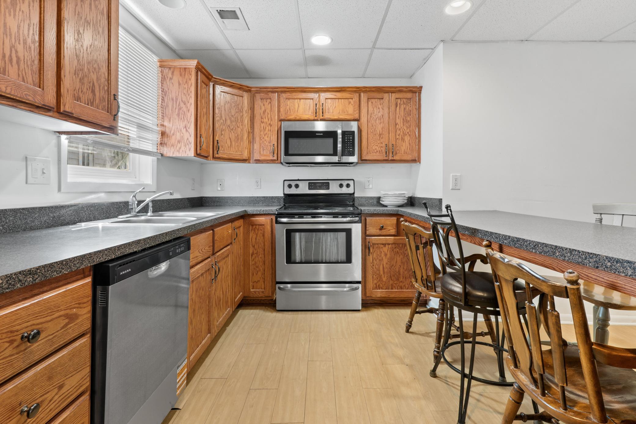 View of Residential Income at 1518 Park Avenue, Minneapolis MN 55404, Minneapolis (2 of 26) - Mike Wilen | Minnesota Team Real Estate
