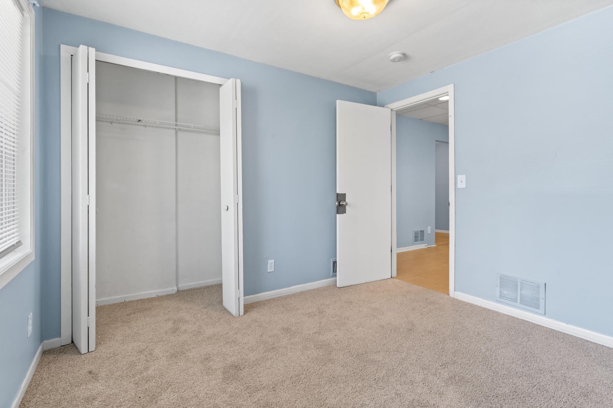 View of Residential Income at 1518 Park Avenue, Minneapolis MN 55404, Minneapolis (8 of 26) - Mike Wilen | Minnesota Team Real Estate