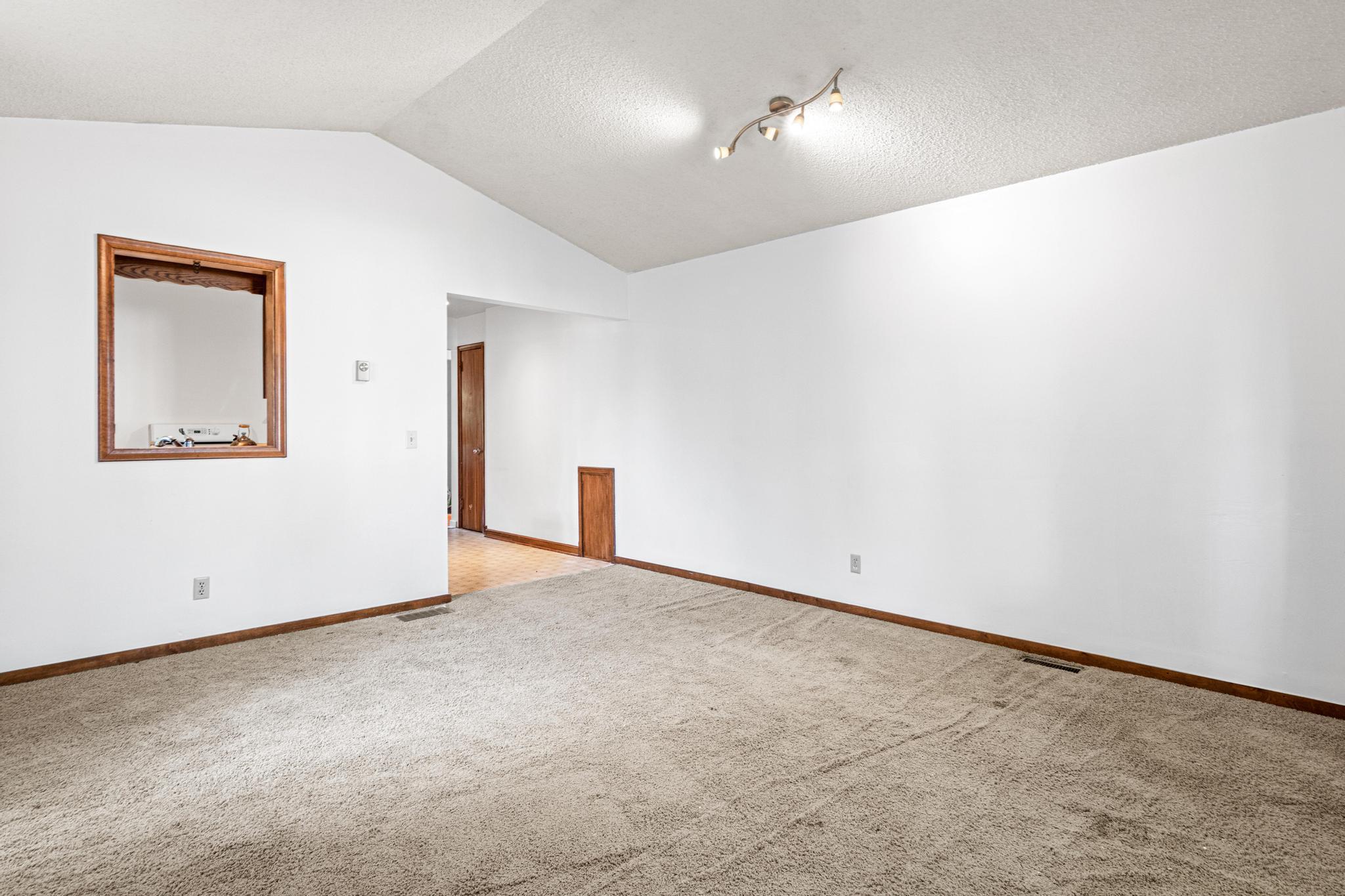 View of Residential at 3647 28th Avenue, Minneapolis MN 55406, Minneapolis (11 of 28) - Mike Wilen | Minnesota Team Real Estate