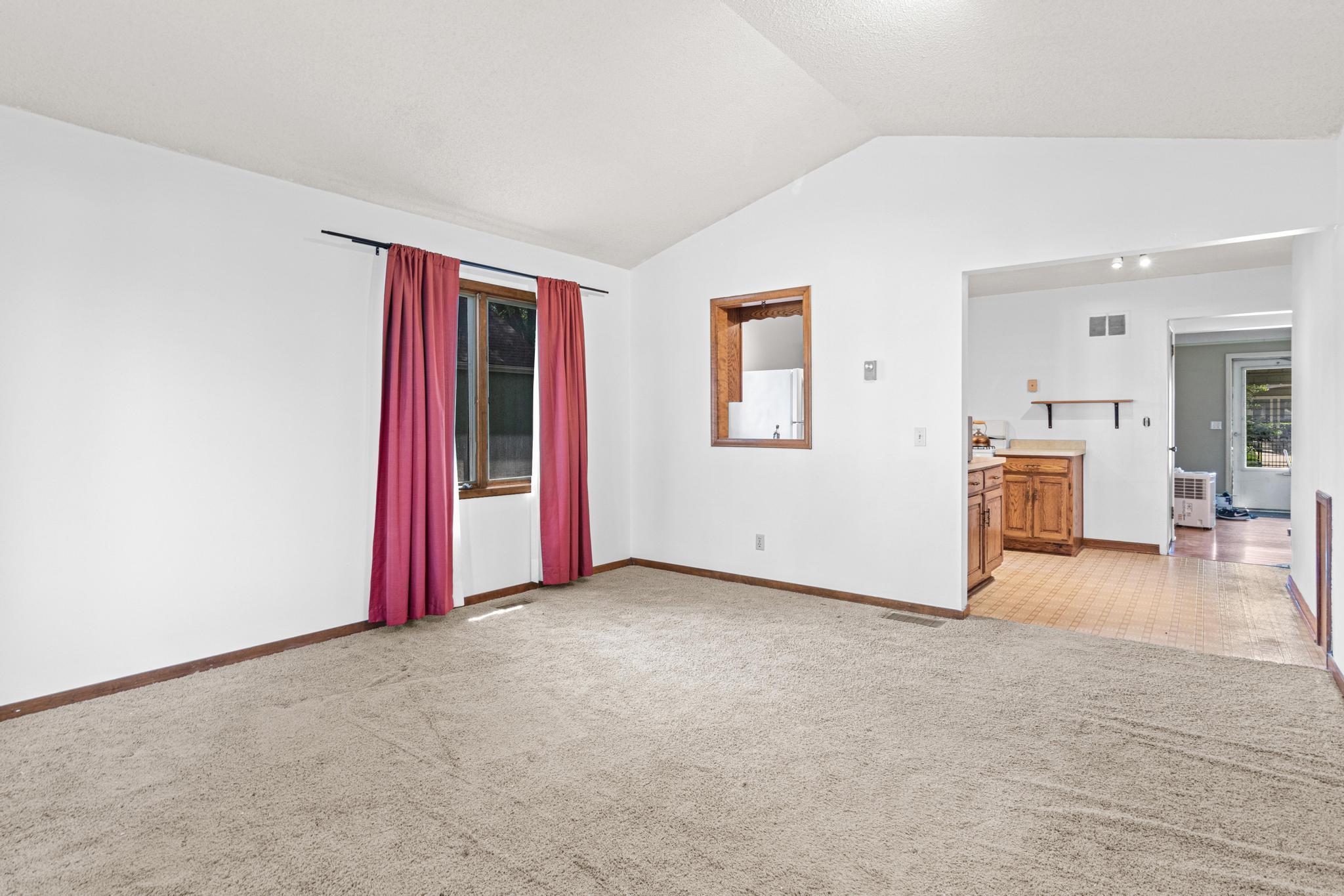 View of Residential at 3647 28th Avenue, Minneapolis MN 55406, Minneapolis (10 of 28) - Mike Wilen | Minnesota Team Real Estate
