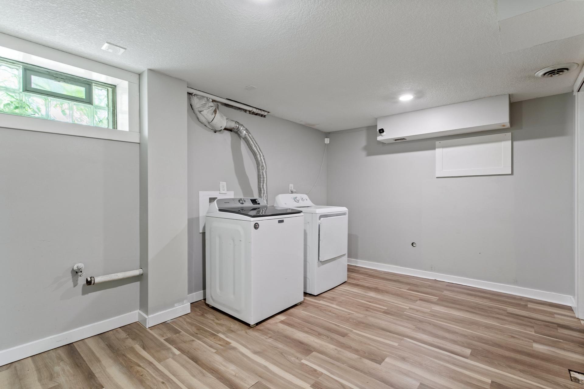 View of Residential at 3858 Fremont Avenue, Minneapolis MN 55412, Minneapolis (10 of 17) - Mike Wilen | Minnesota Team Real Estate