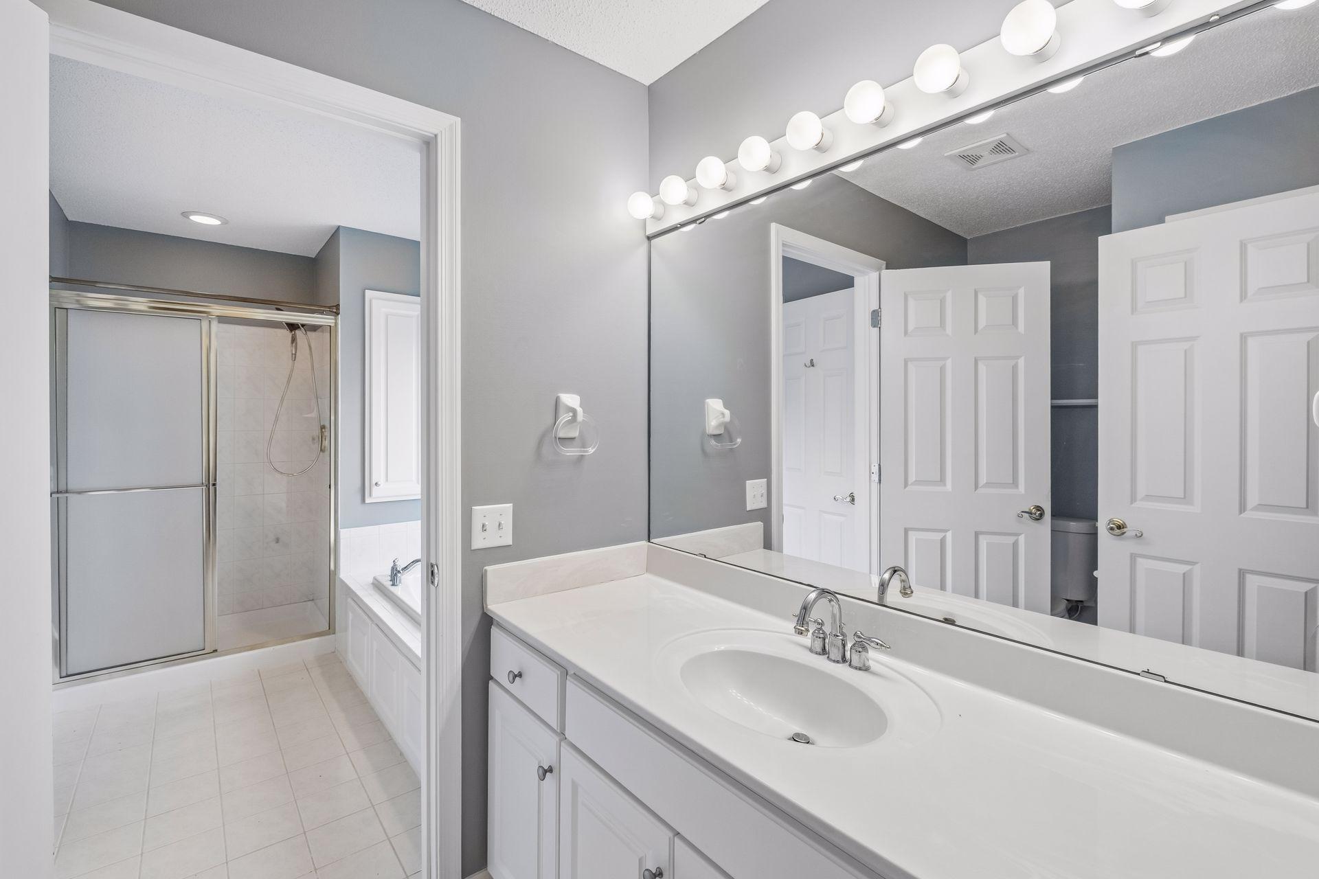 View of Residential at 15003 Windemere Lane, Burnsville MN 55306, Burnsville (21 of 42) - Mike Wilen | Minnesota Team Real Estate