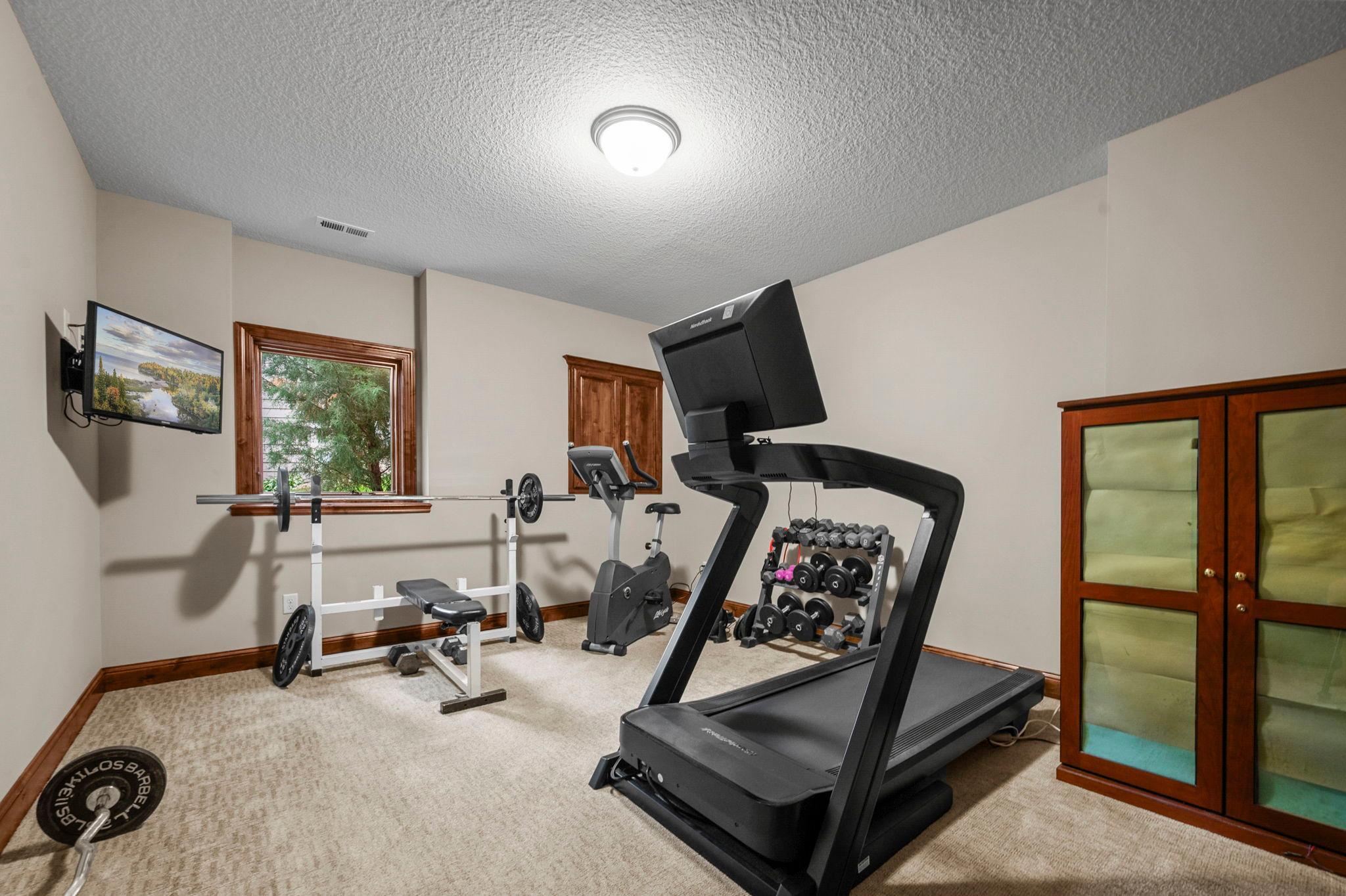 View of Residential at 15510 53rd Avenue, Plymouth MN 55446, Plymouth (80 of 102) - Mike Wilen | Minnesota Team Real Estate