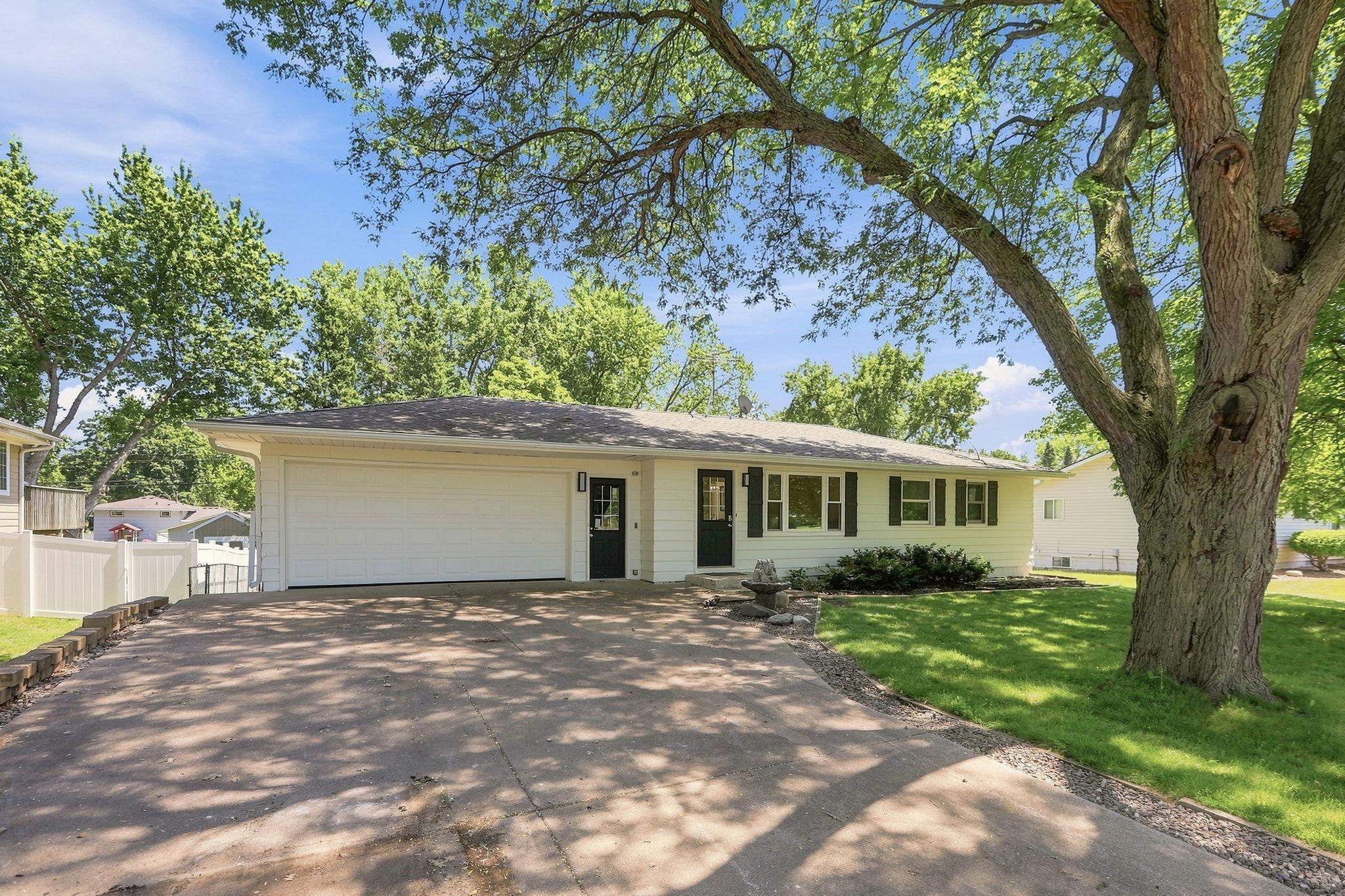 View of Residential at 340 Ranchview Lane, Plymouth MN 55447, Plymouth - Mike Wilen | Minnesota Team Real Estate