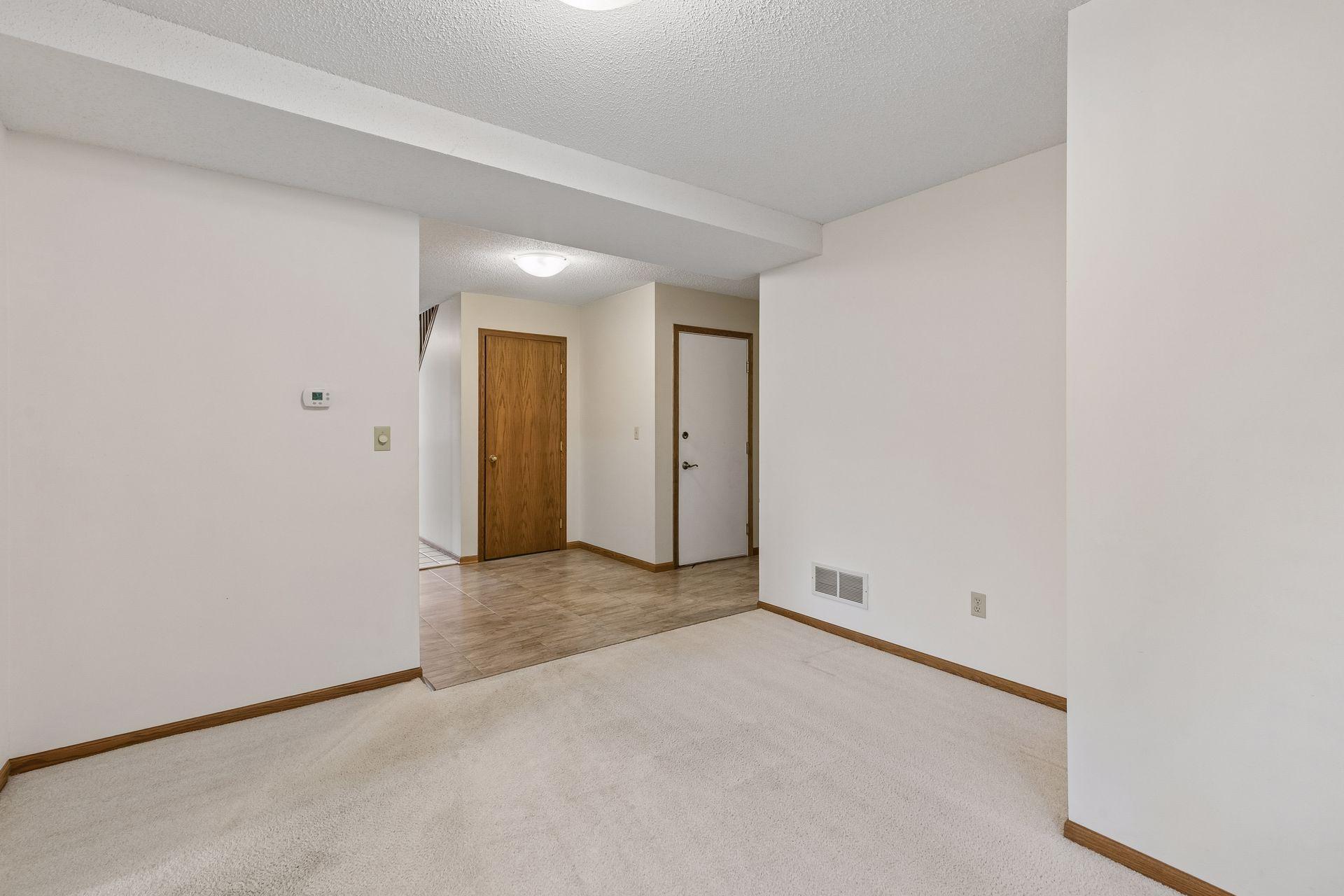 View of Residential at 13410 Parkwood Drive, Burnsville MN 55337, Burnsville (17 of 31) - Mike Wilen | Minnesota Team Real Estate
