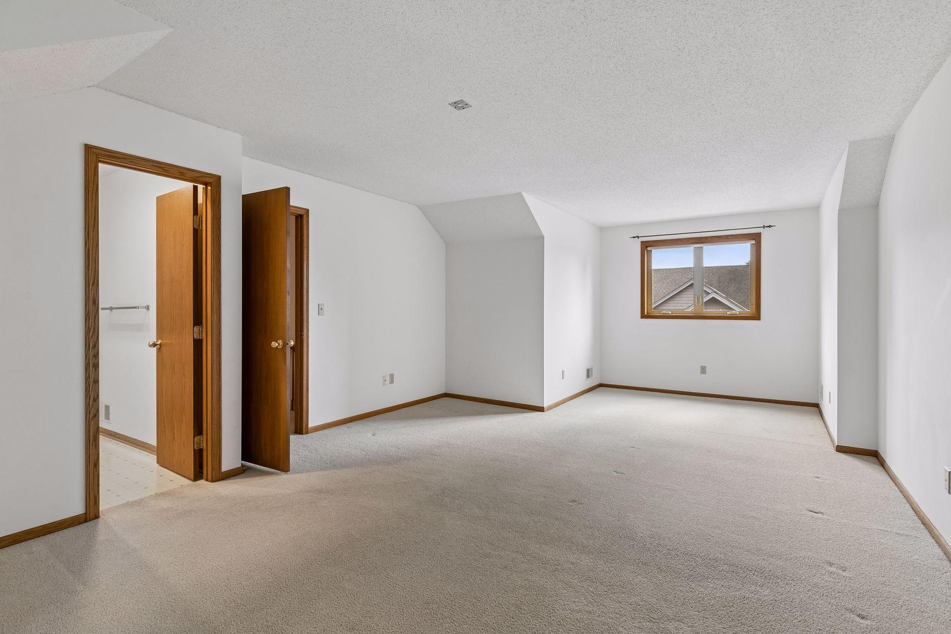 View of Residential at 13410 Parkwood Drive, Burnsville MN 55337, Burnsville (21 of 31) - Mike Wilen | Minnesota Team Real Estate