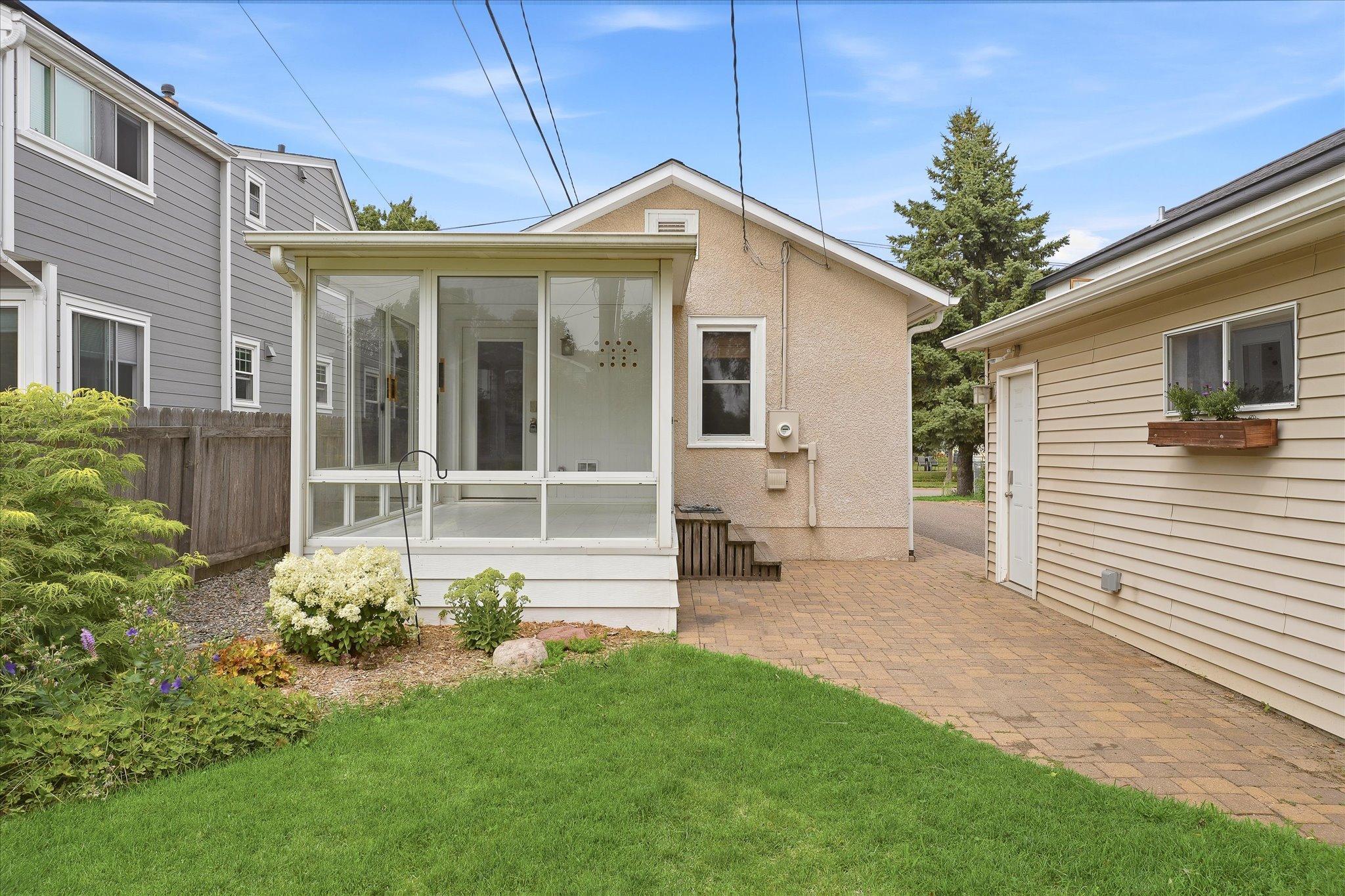 View of Residential at 1264 Hoyt Avenue, Saint Paul MN 55108, Saint Paul (21 of 27) - Mike Wilen | Minnesota Team Real Estate