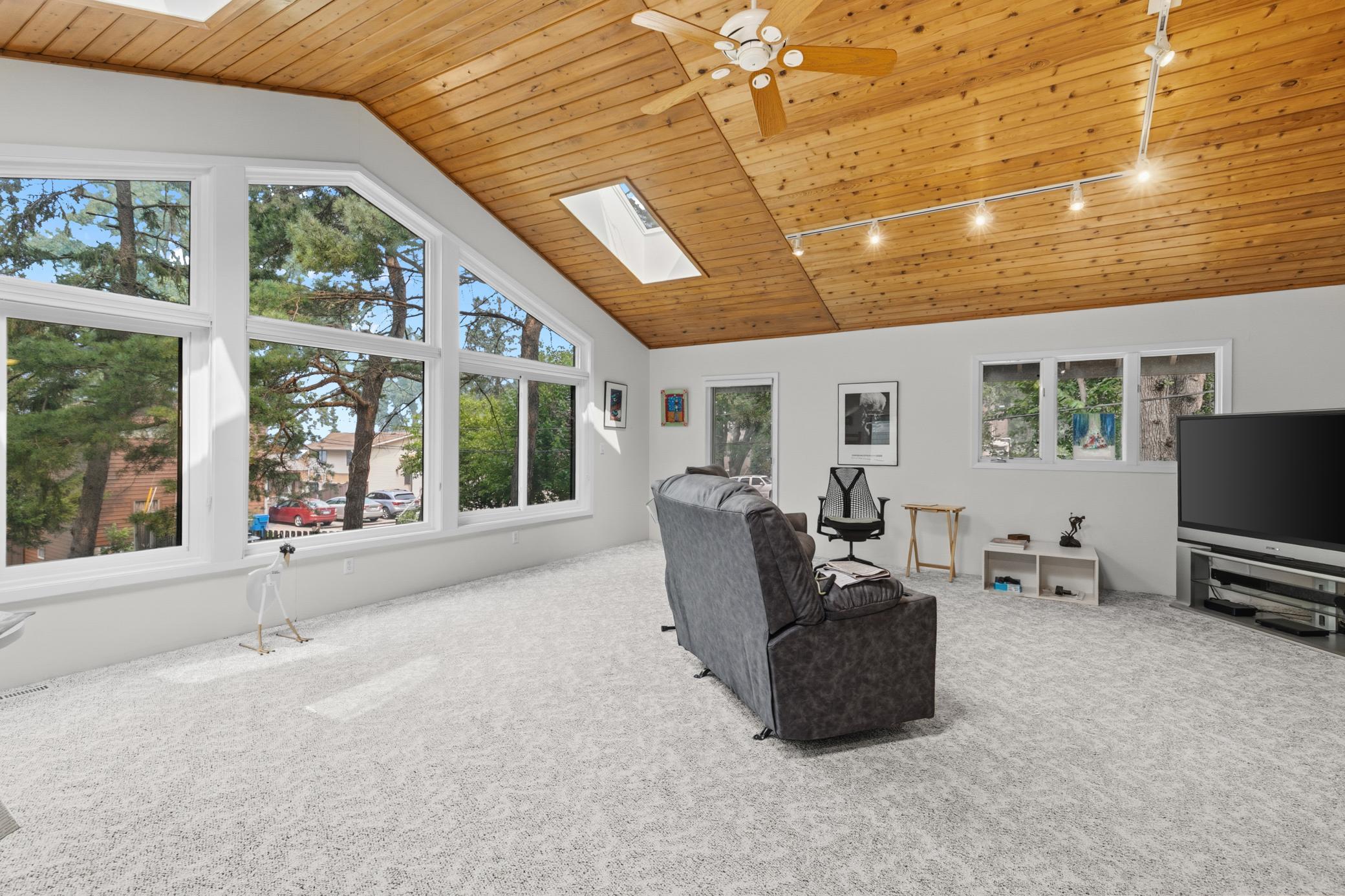 View of Residential at 5059 Alameda Street, Shoreview MN 55126, Shoreview (8 of 17) - Mike Wilen | Minnesota Team Real Estate