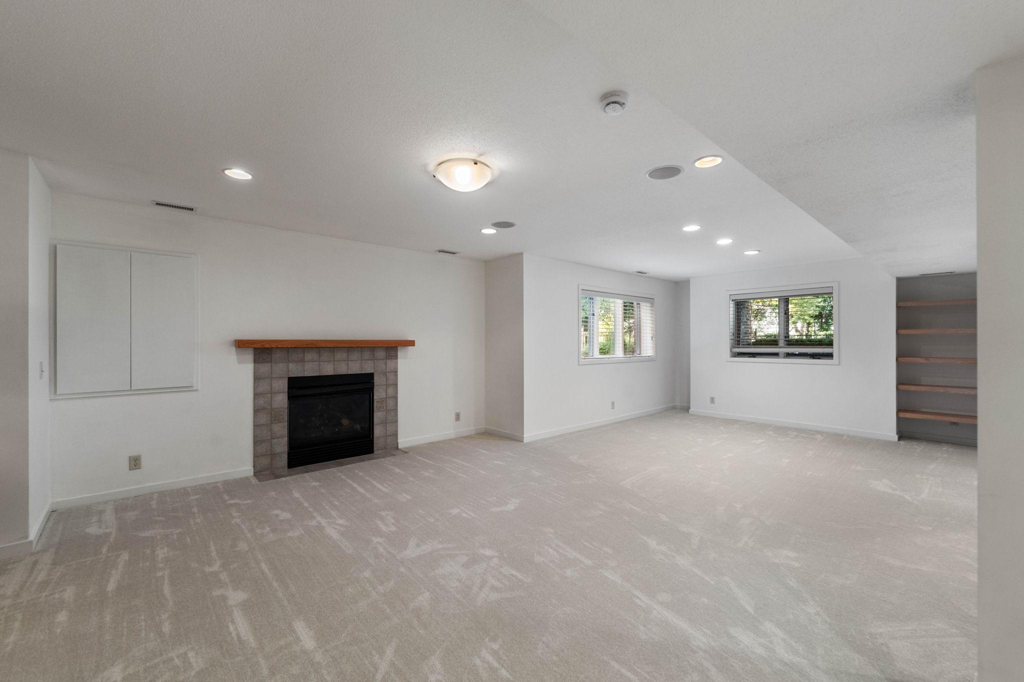 View of Residential at 506 River Street, Minneapolis MN 55401, Minneapolis (41 of 51) - Mike Wilen | Minnesota Team Real Estate