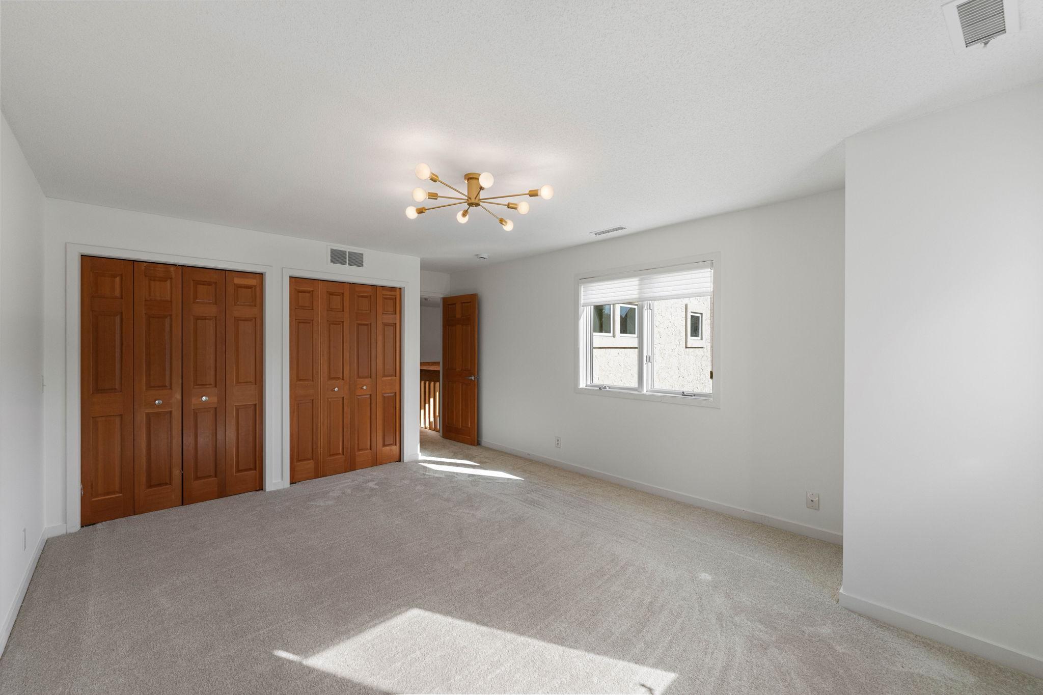 View of Residential at 506 River Street, Minneapolis MN 55401, Minneapolis (39 of 51) - Mike Wilen | Minnesota Team Real Estate