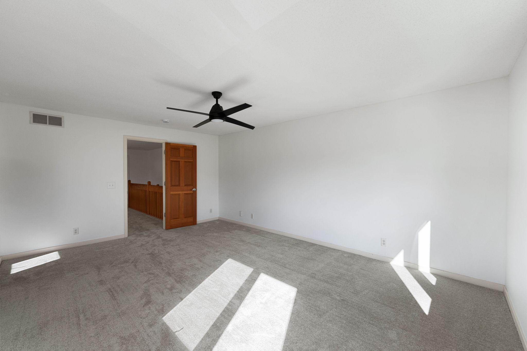 View of Residential at 506 River Street, Minneapolis MN 55401, Minneapolis (36 of 51) - Mike Wilen | Minnesota Team Real Estate