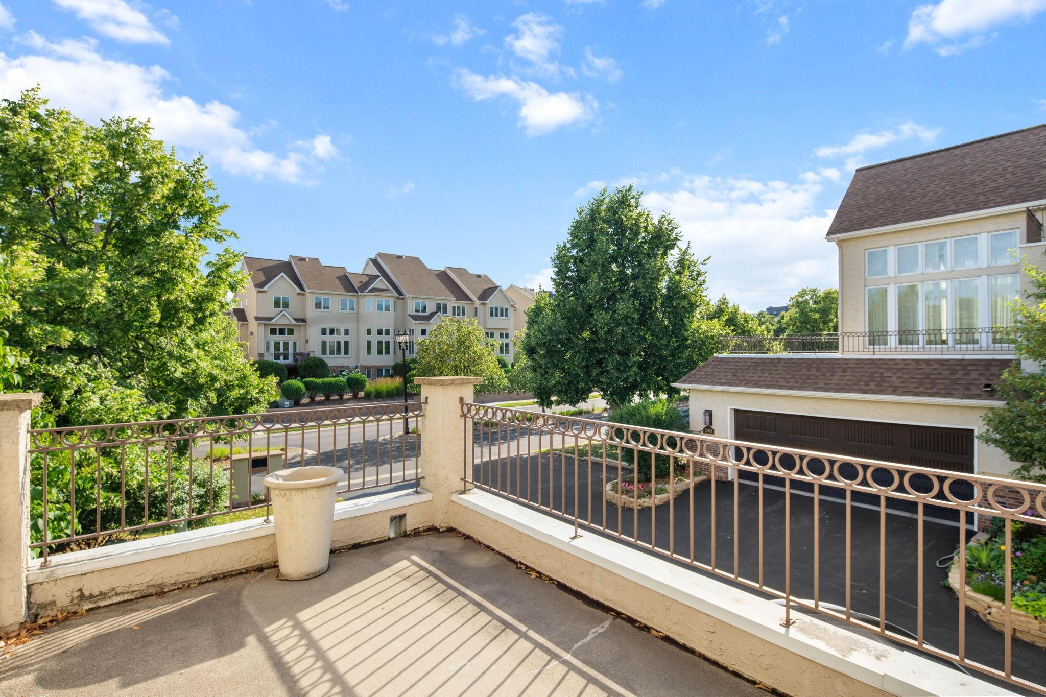 View of Residential at 506 River Street, Minneapolis MN 55401, Minneapolis (21 of 51) - Mike Wilen | Minnesota Team Real Estate