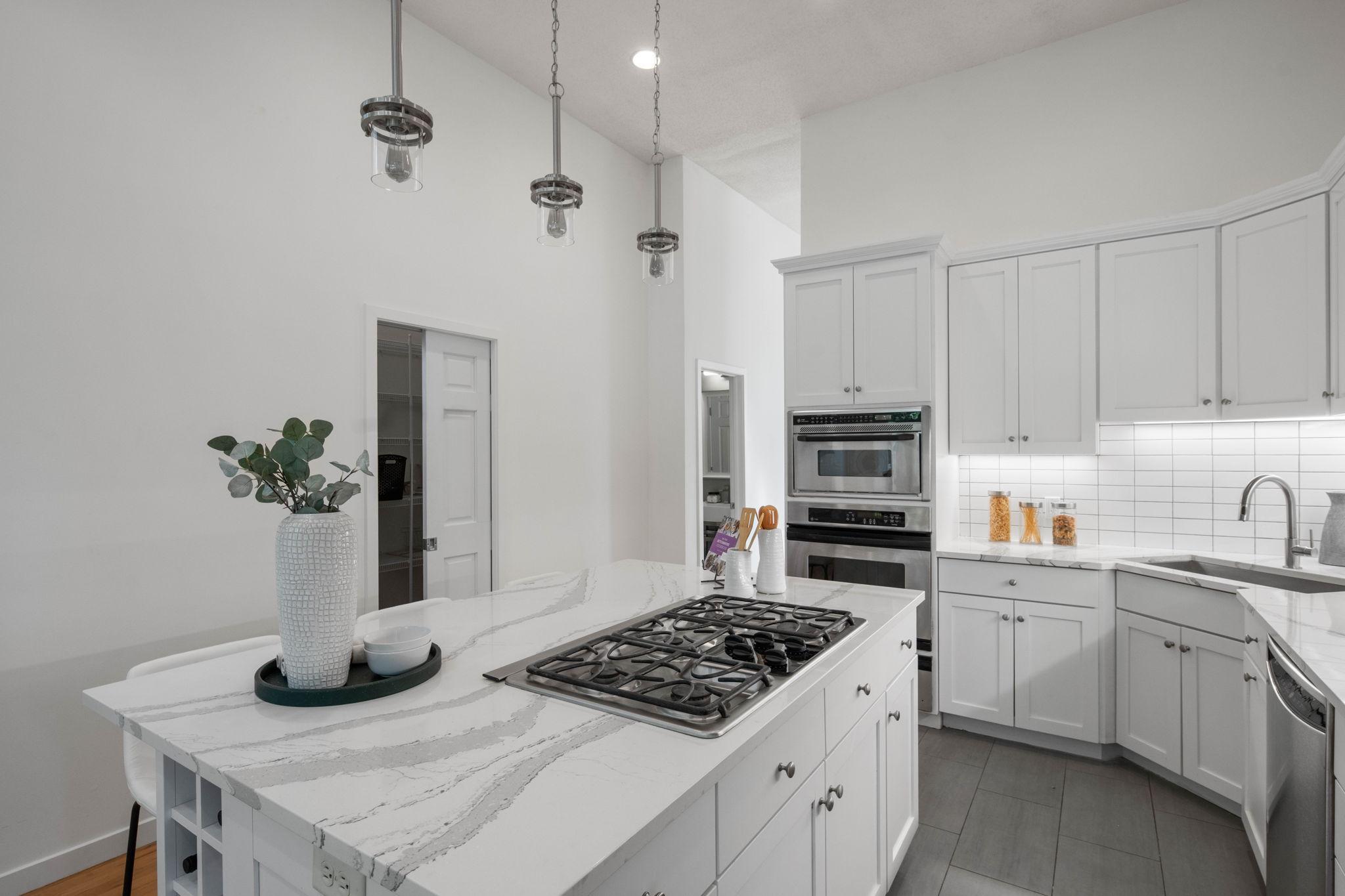 View of Residential at 506 River Street, Minneapolis MN 55401, Minneapolis (12 of 51) - Mike Wilen | Minnesota Team Real Estate
